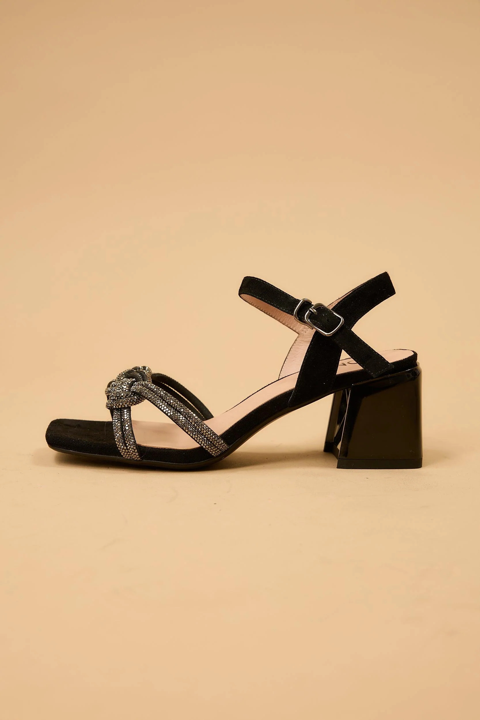 Dorothy - Image 10