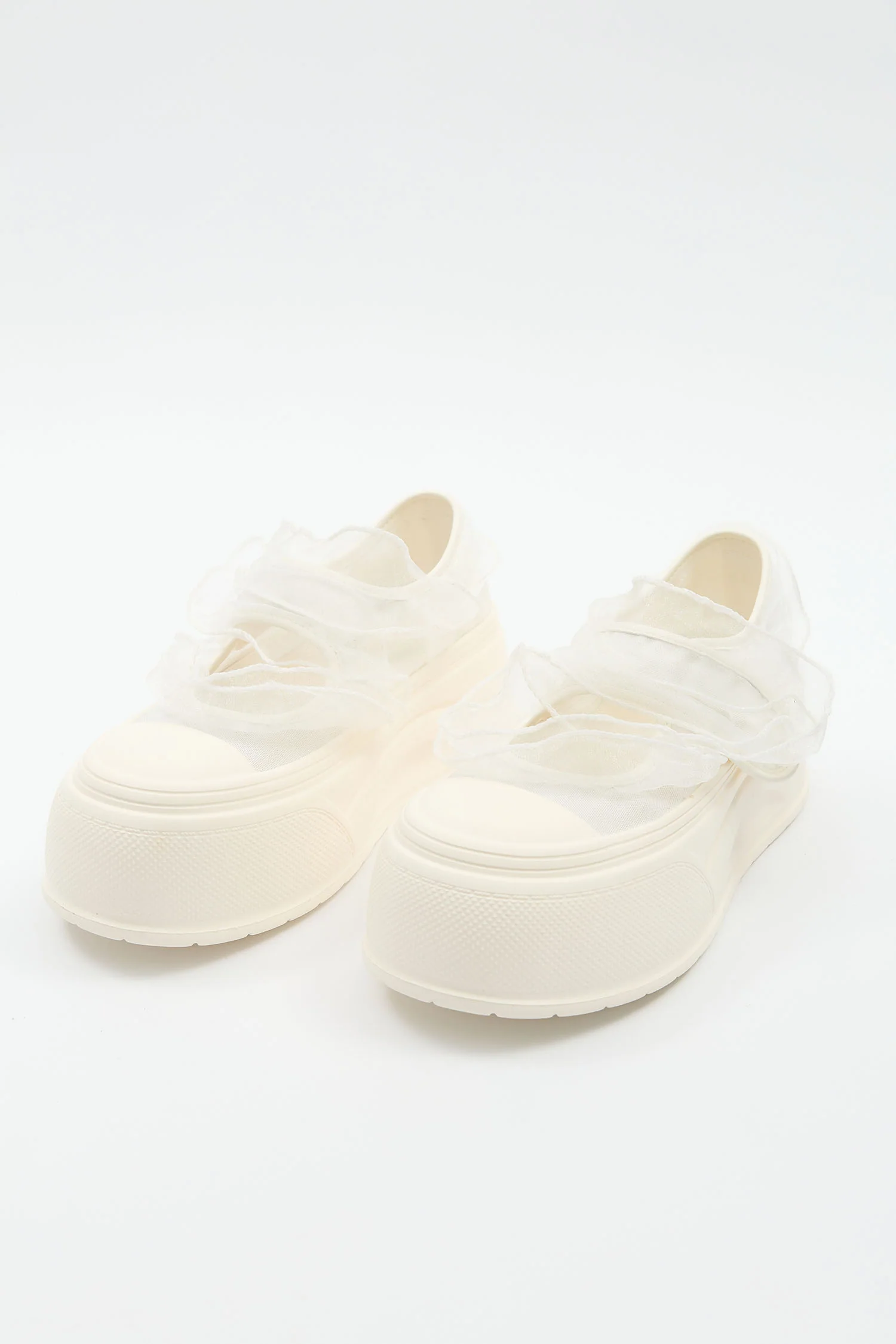 Adie White - Image 3