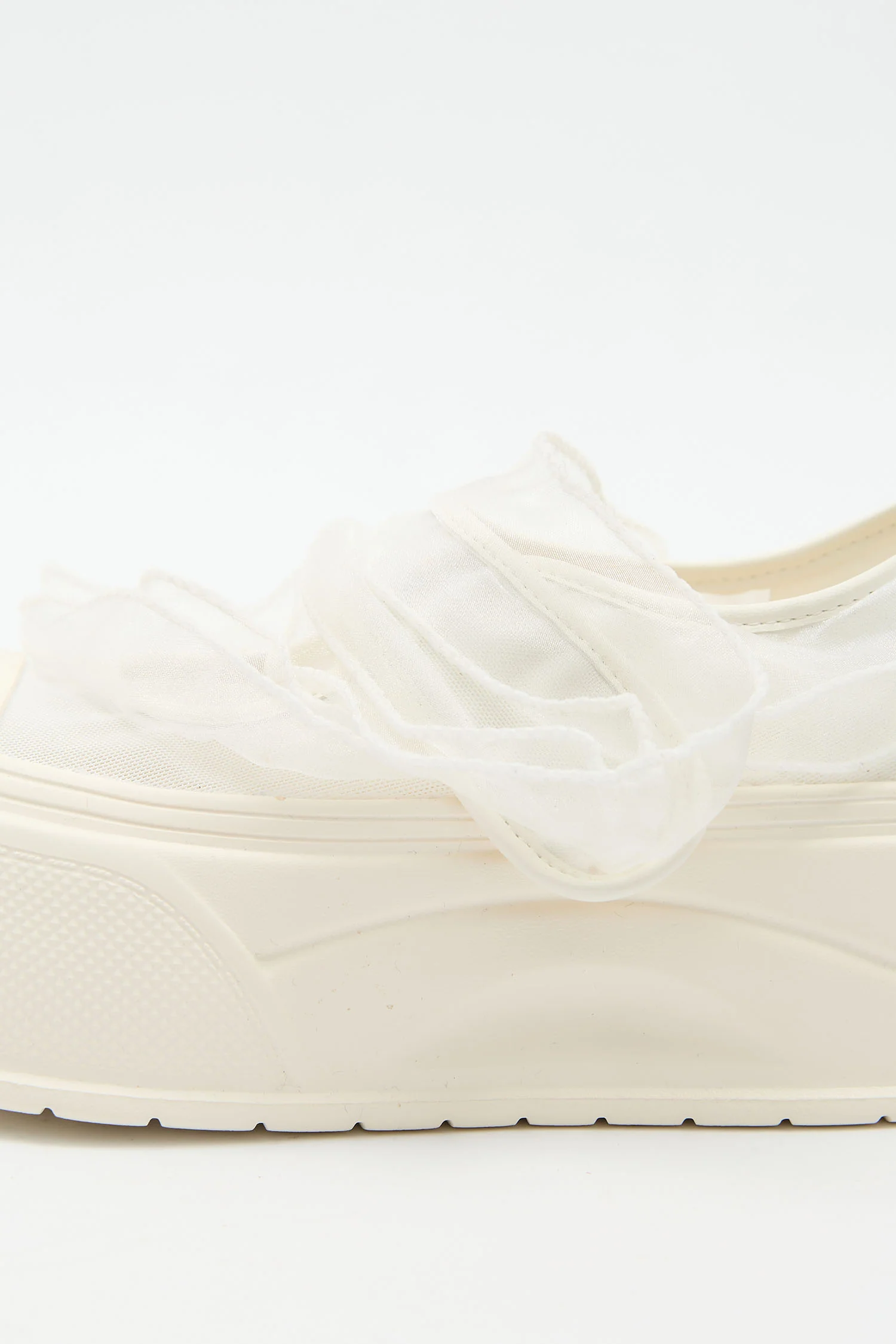 Adie White - Image 5