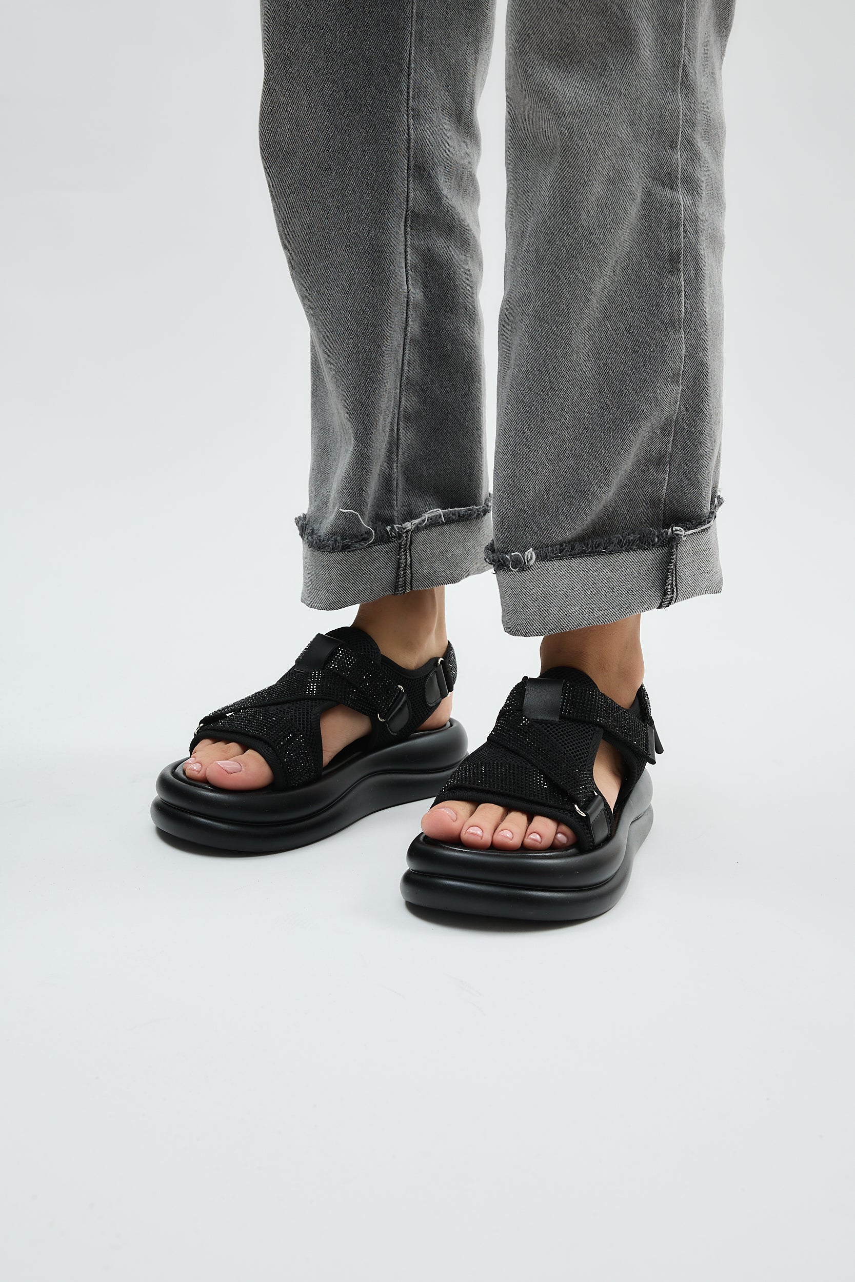Adonia Black - Image 6