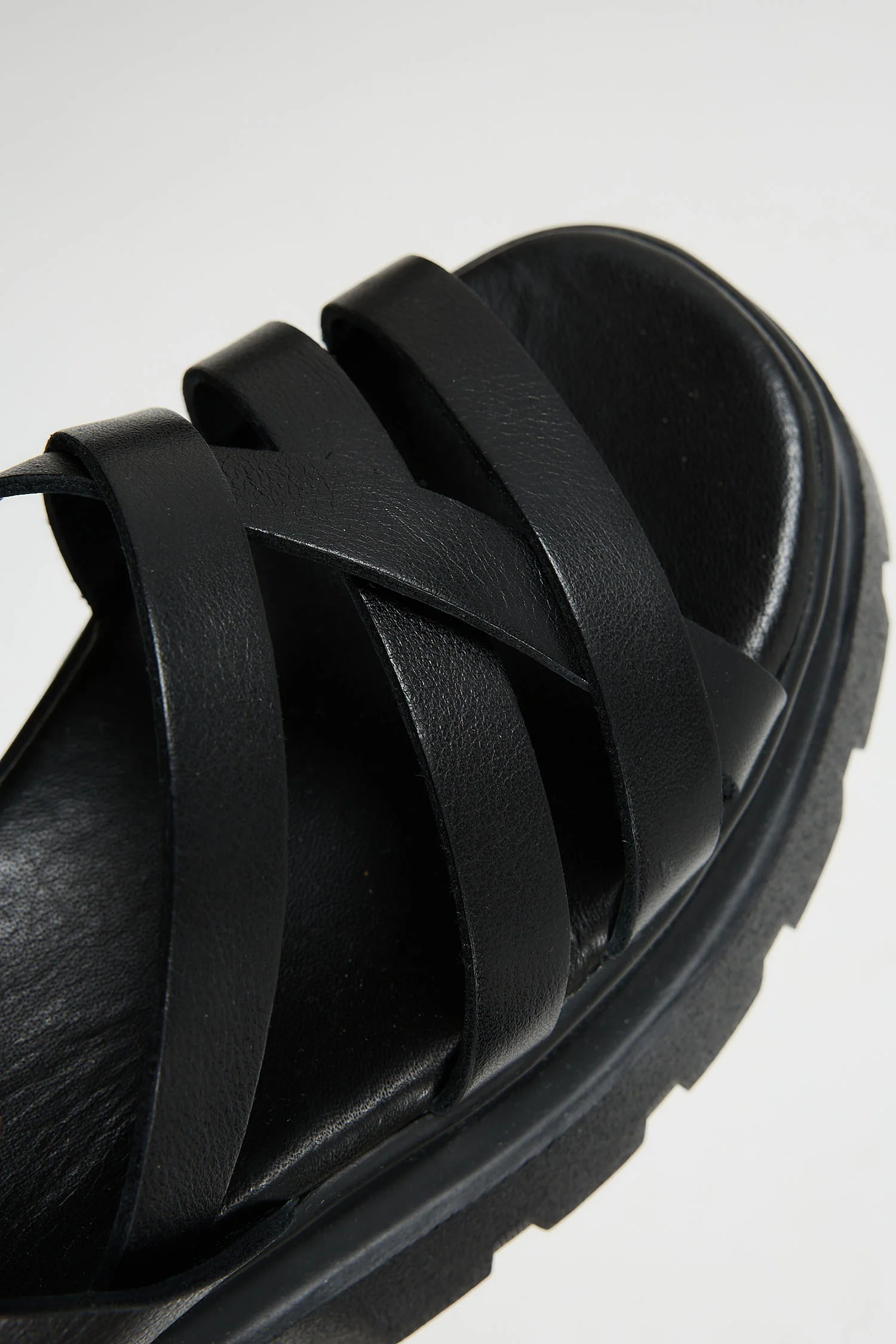 Afelia Black - Image 4