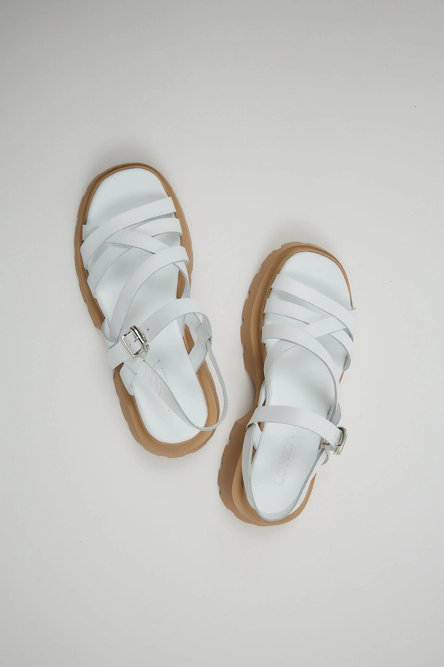 Afelia White - Image 10