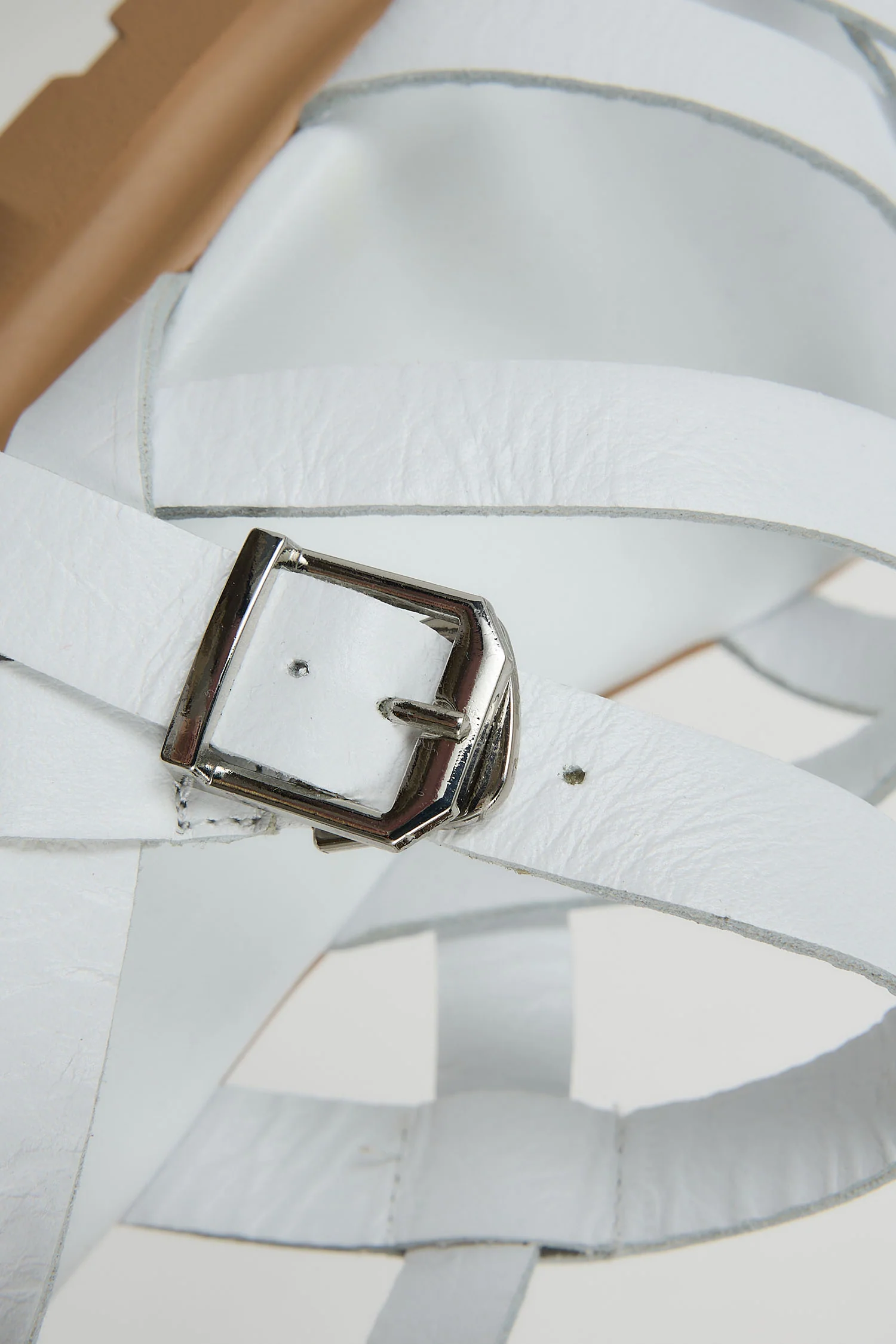 Afelia White - Image 4