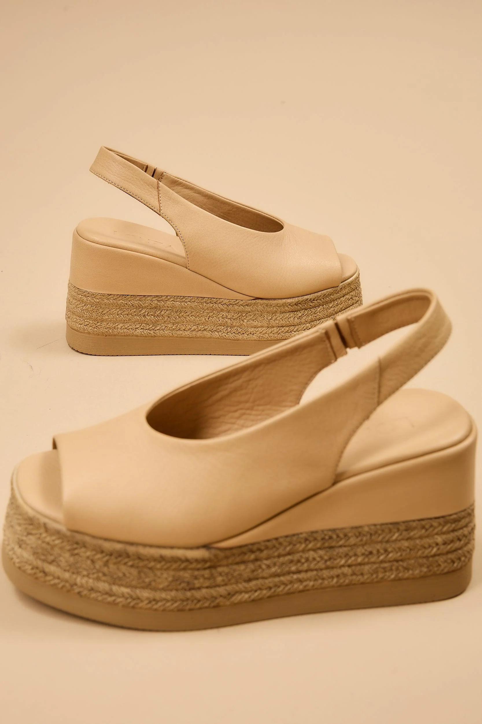 Agnesa Beige - Image 11