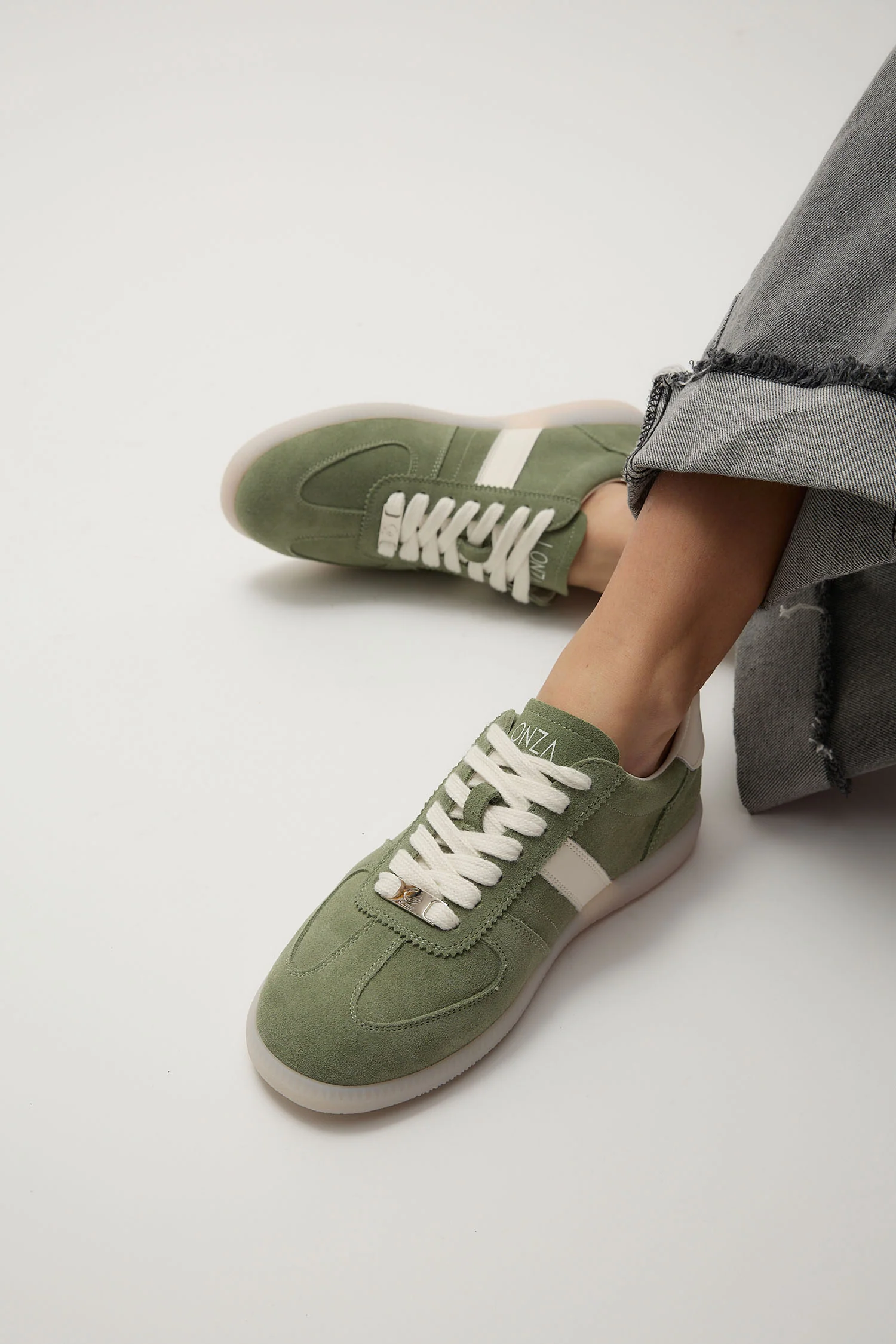Alaina Green - Image 12