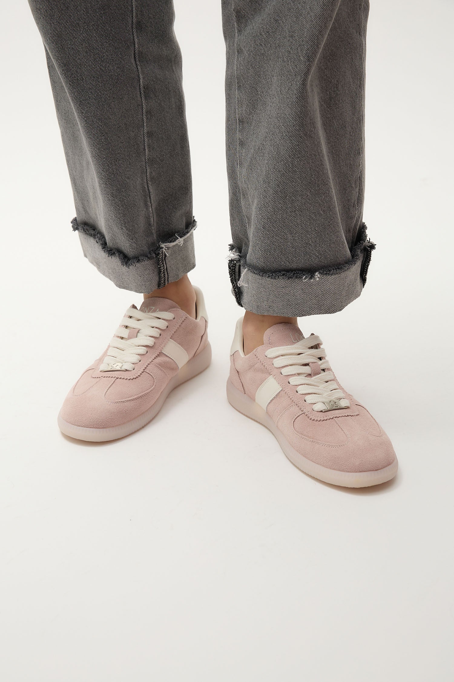 Alaina Pink - Image 8