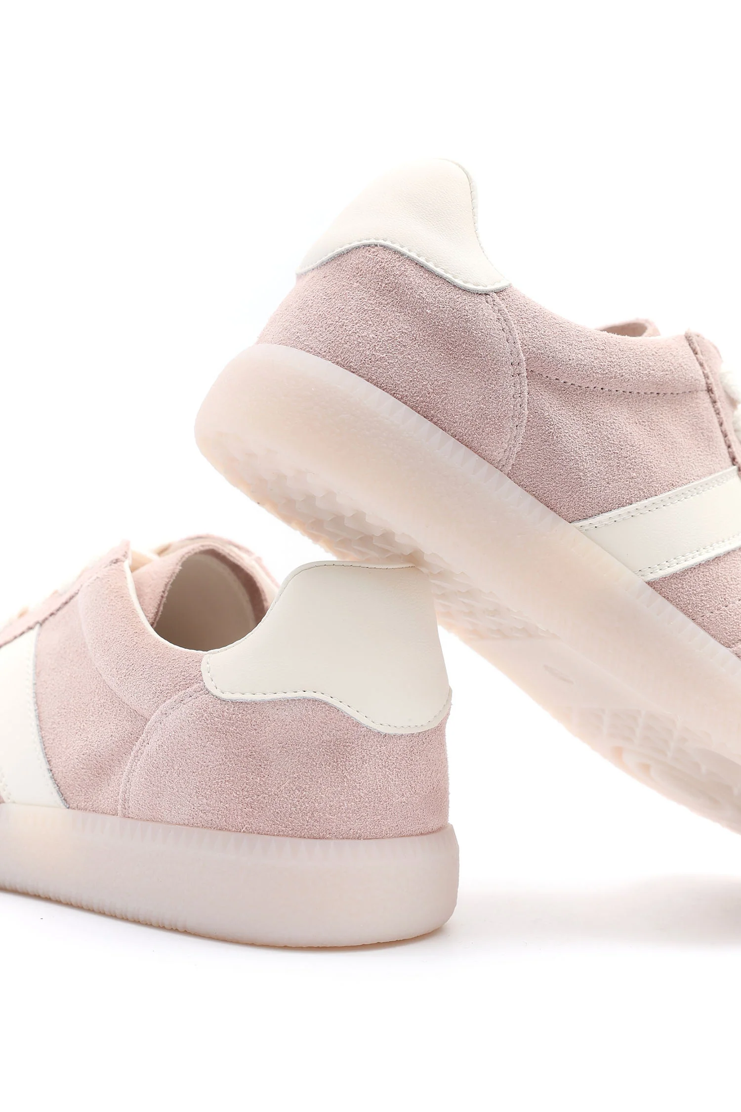 Alaina Pink - Image 5