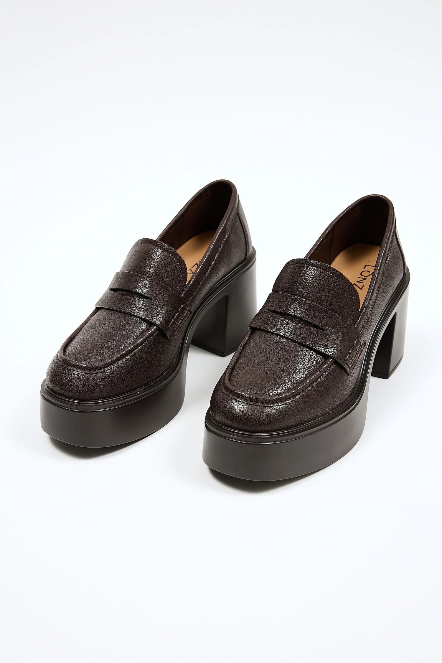 Alama Brown - Image 2