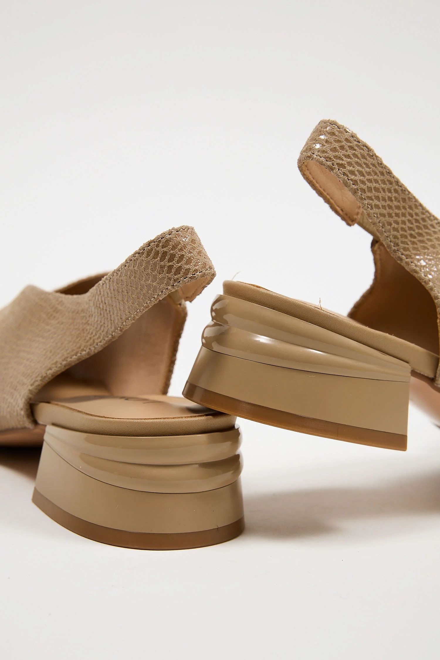 Amani Beige - Image 4