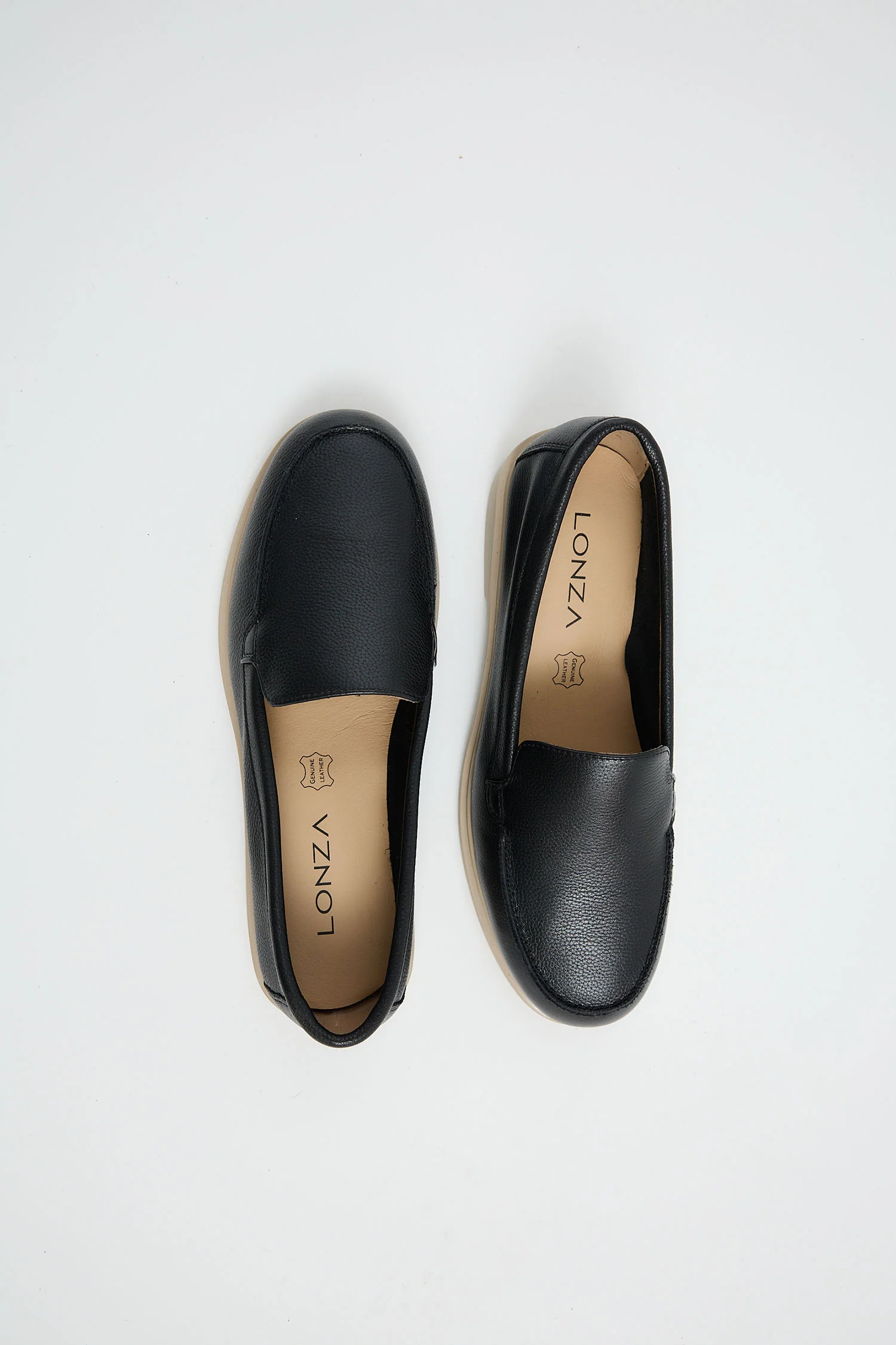 Amberly Black - Image 7
