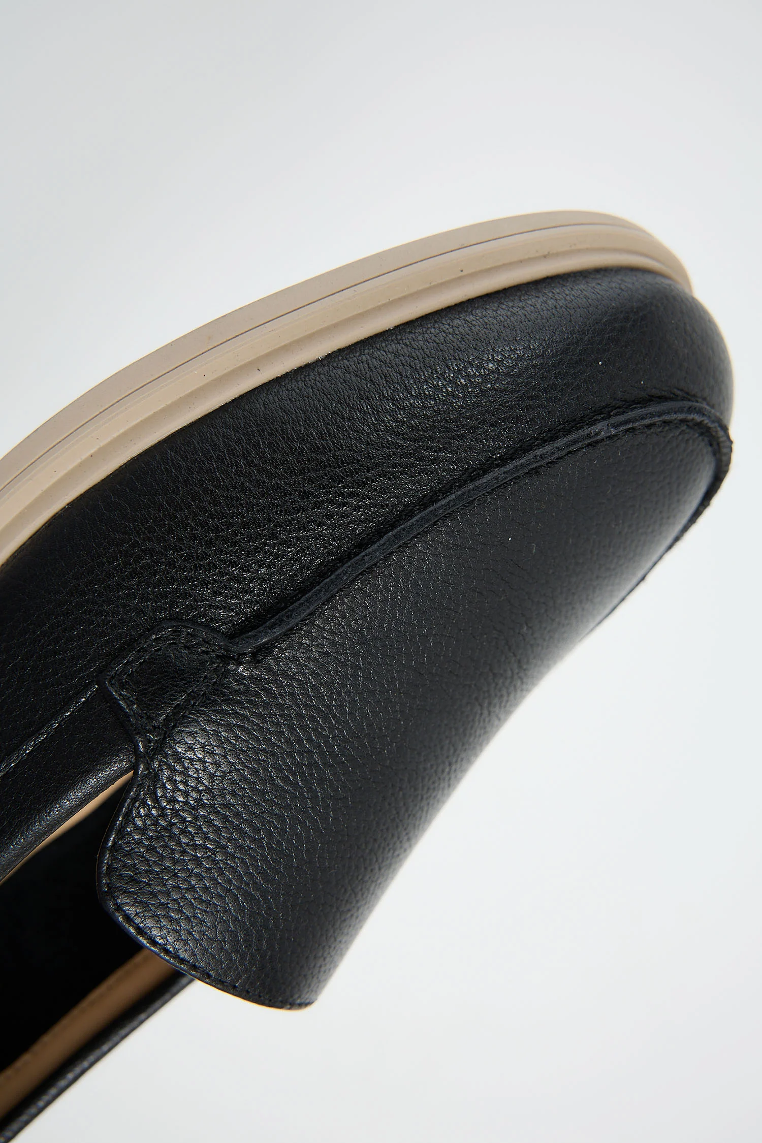 Amberly Black - Image 8