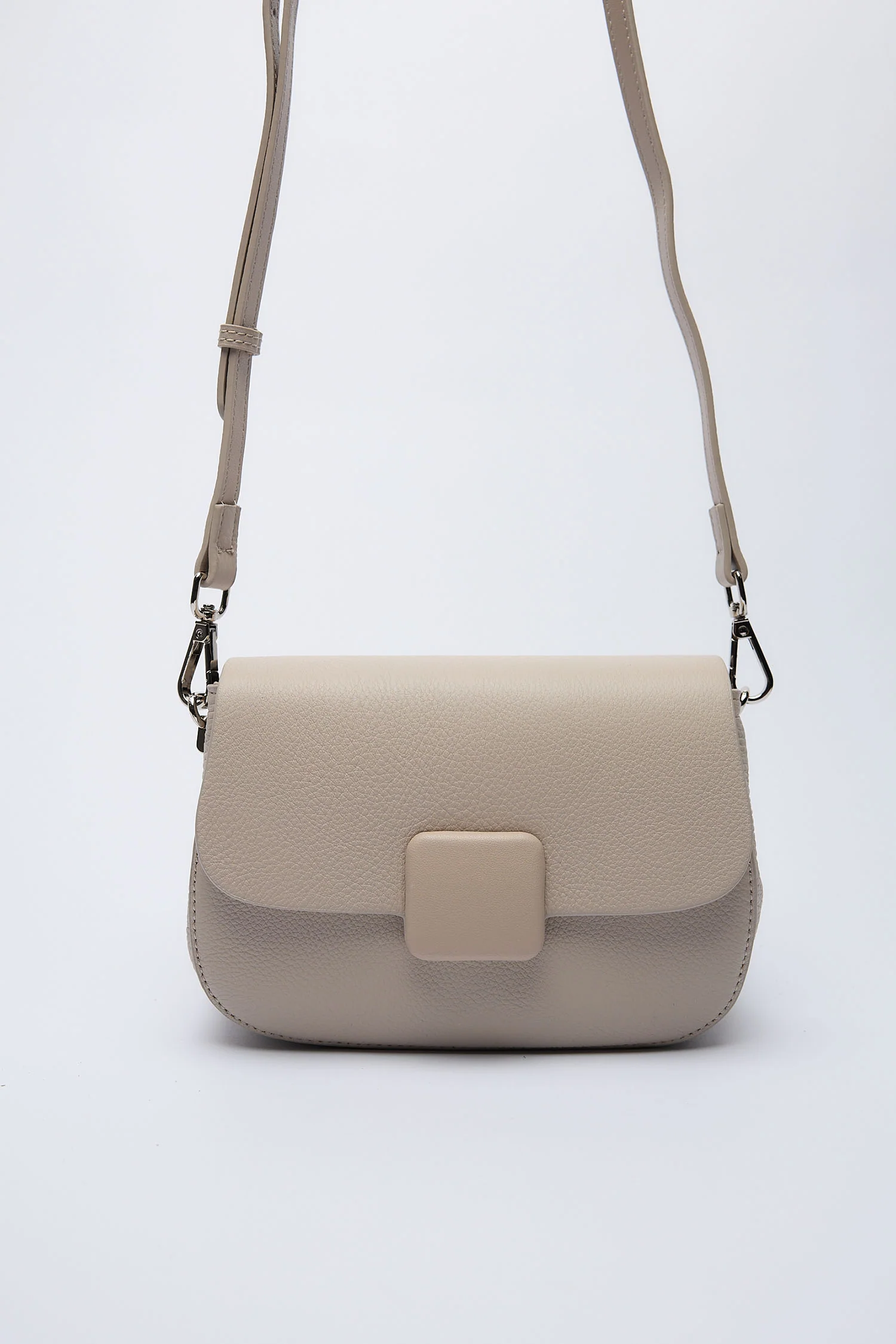 Amilie Grey - Image 2