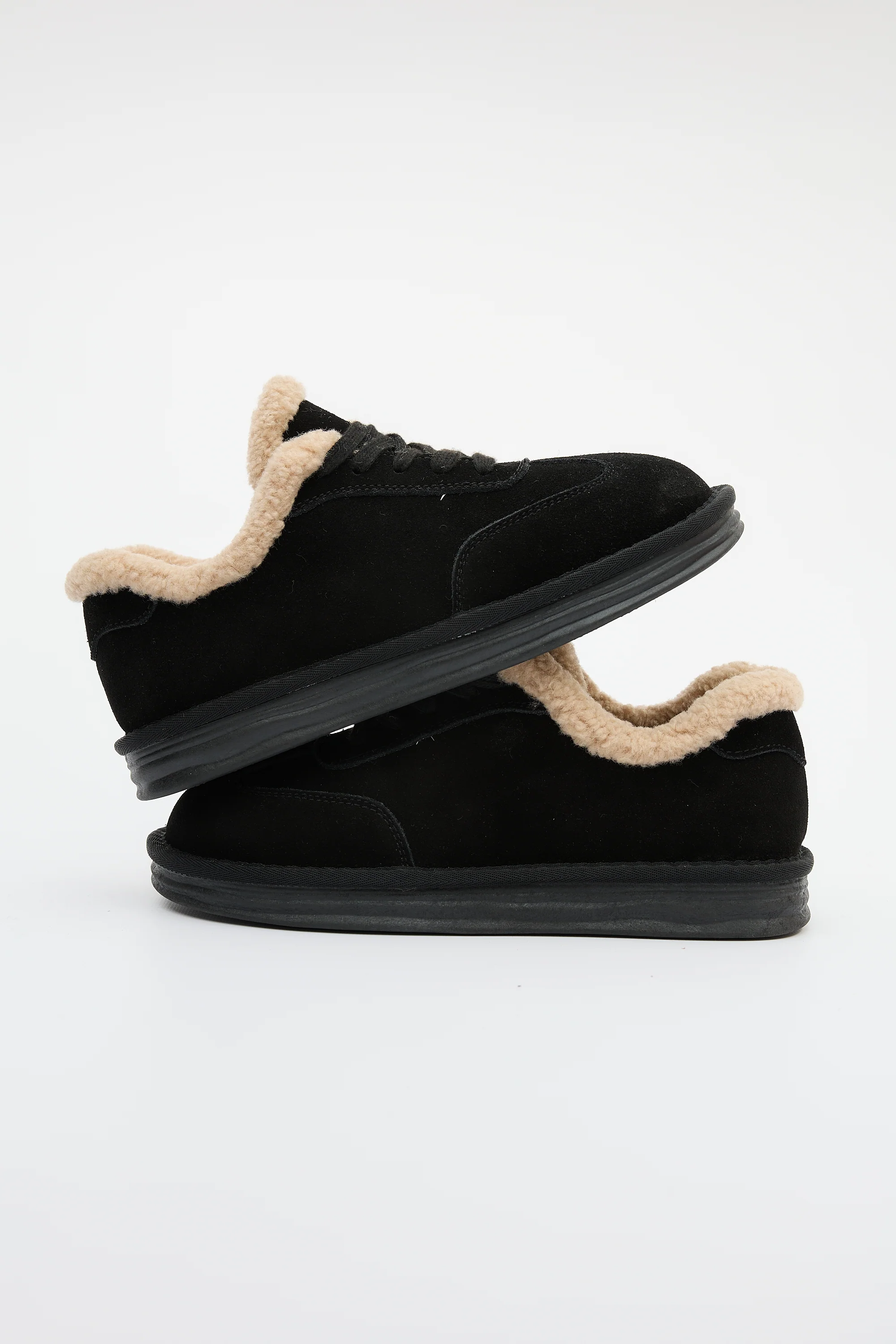 Annis Black - Image 8