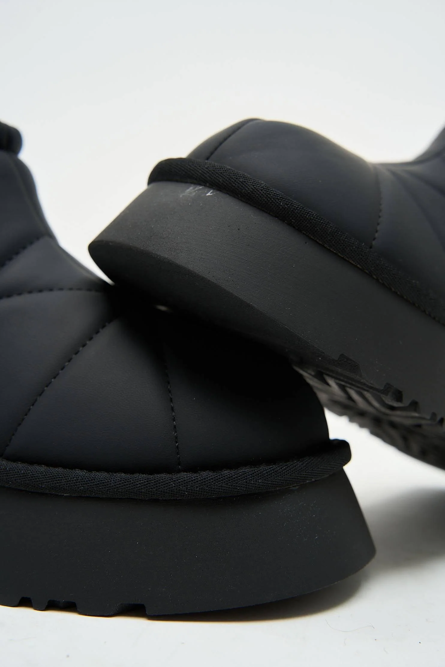Antero Black - Image 13