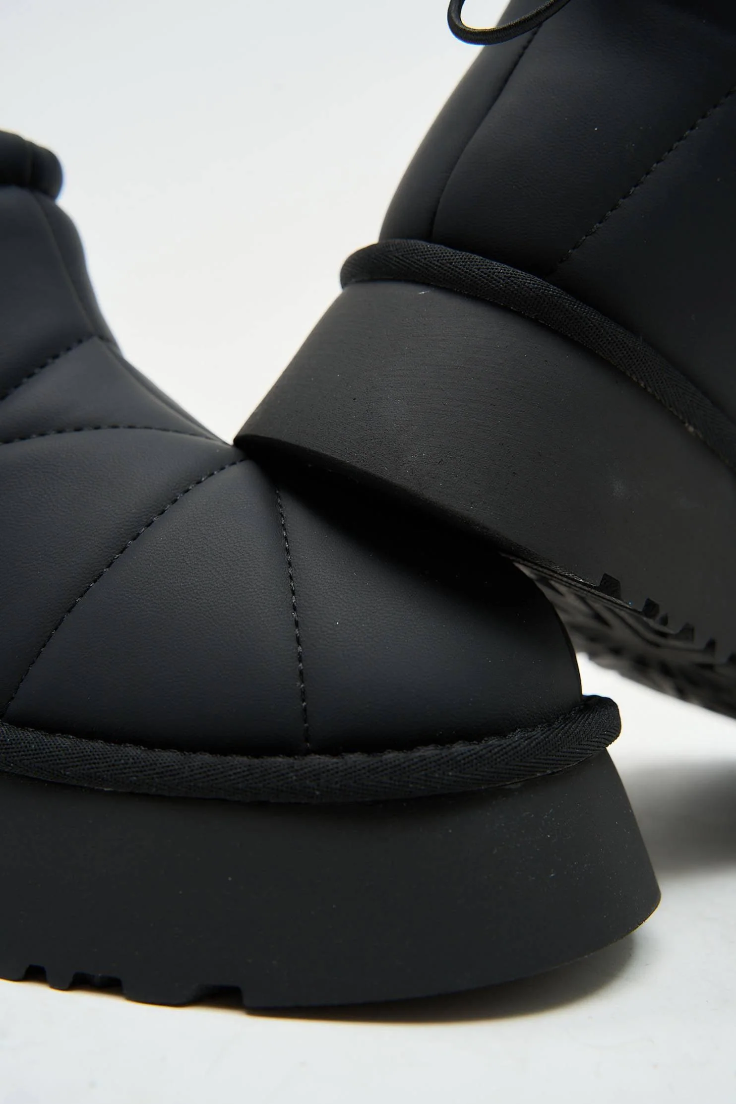 Antero Black - Image 14