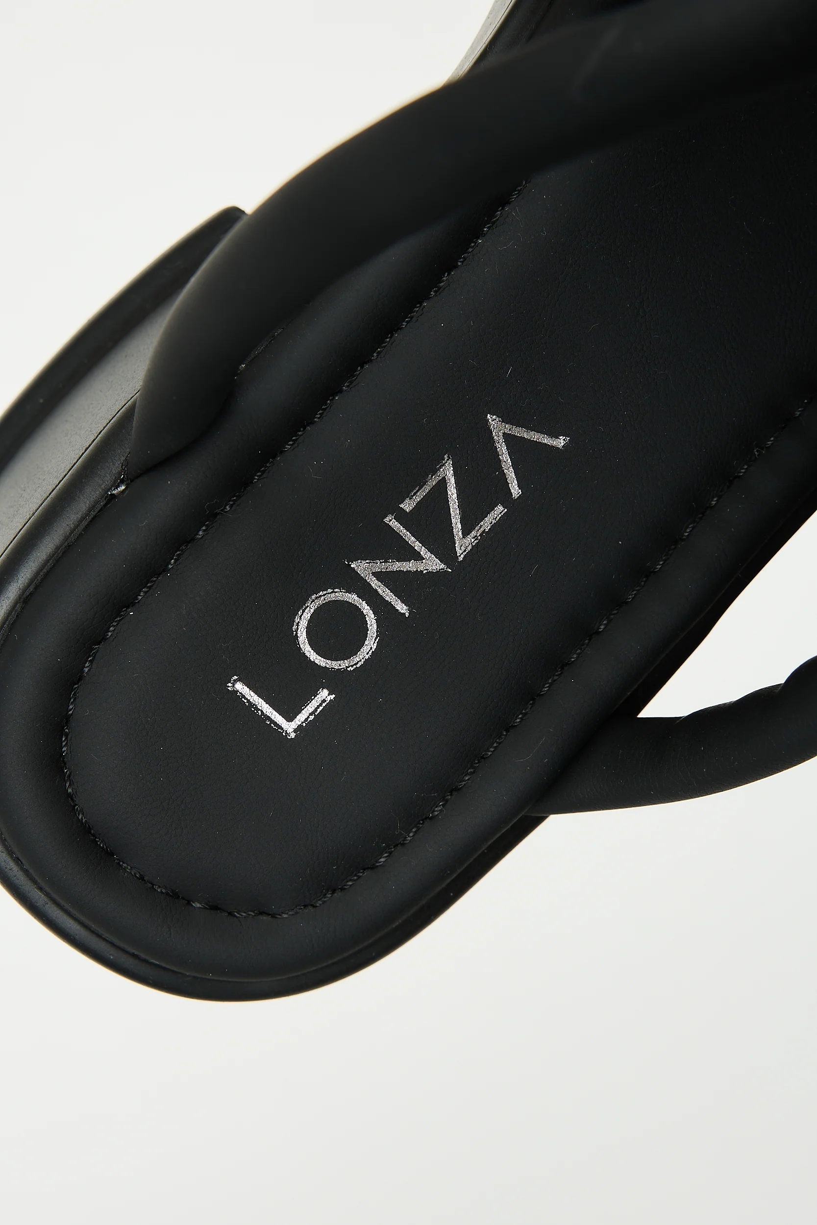 Antora Black - Image 12