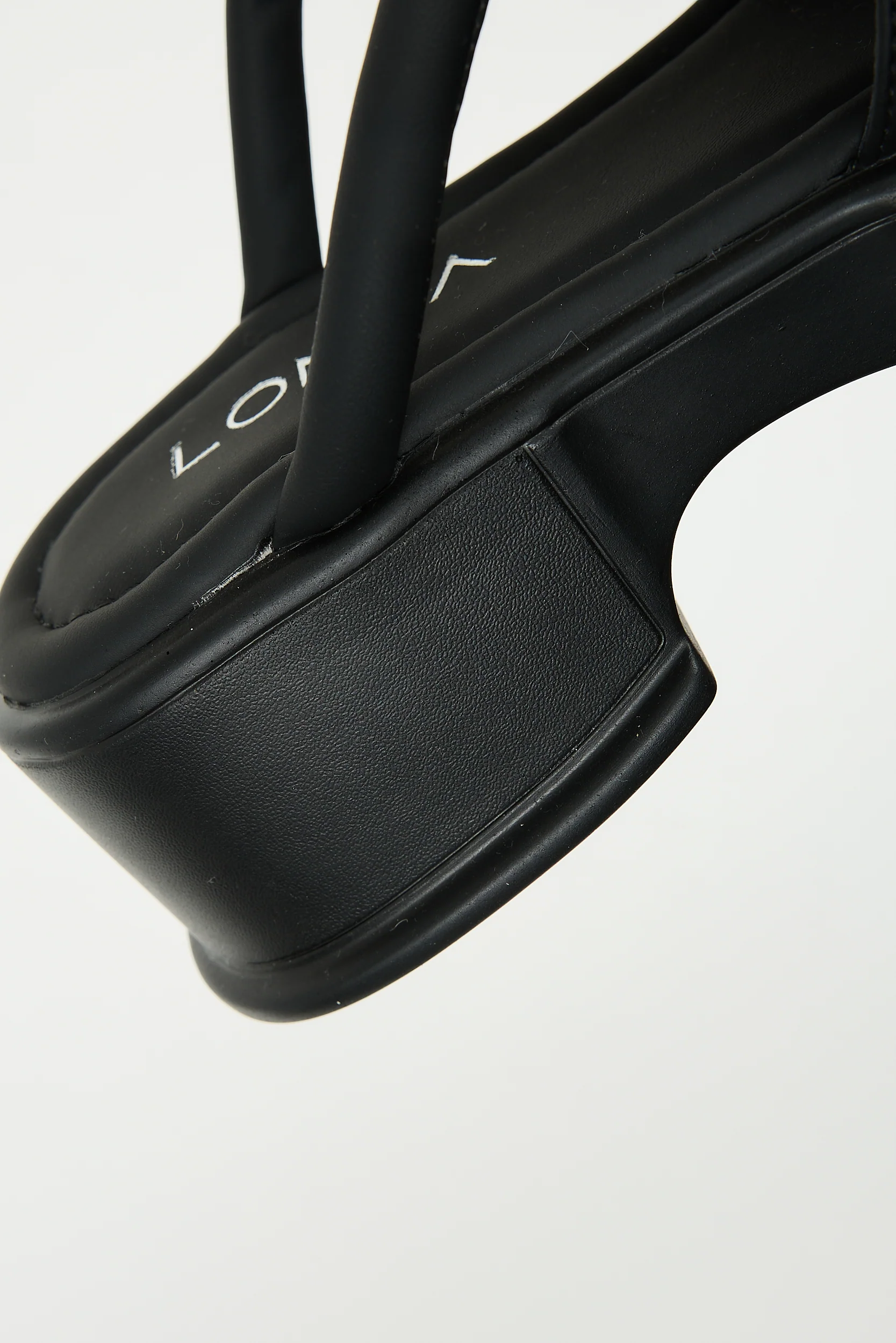 Antora Black - Image 13