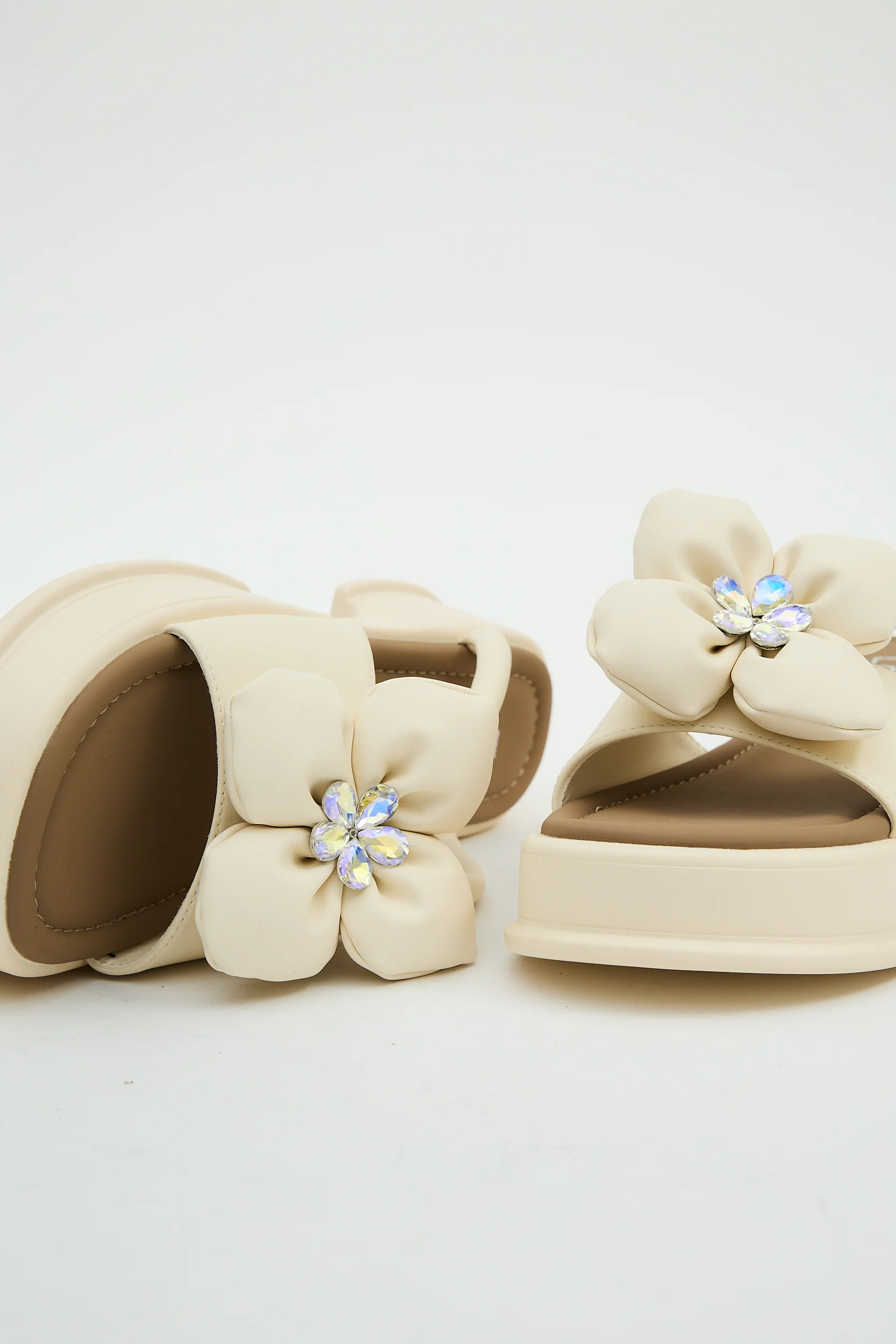 Antora Milk - Image 4
