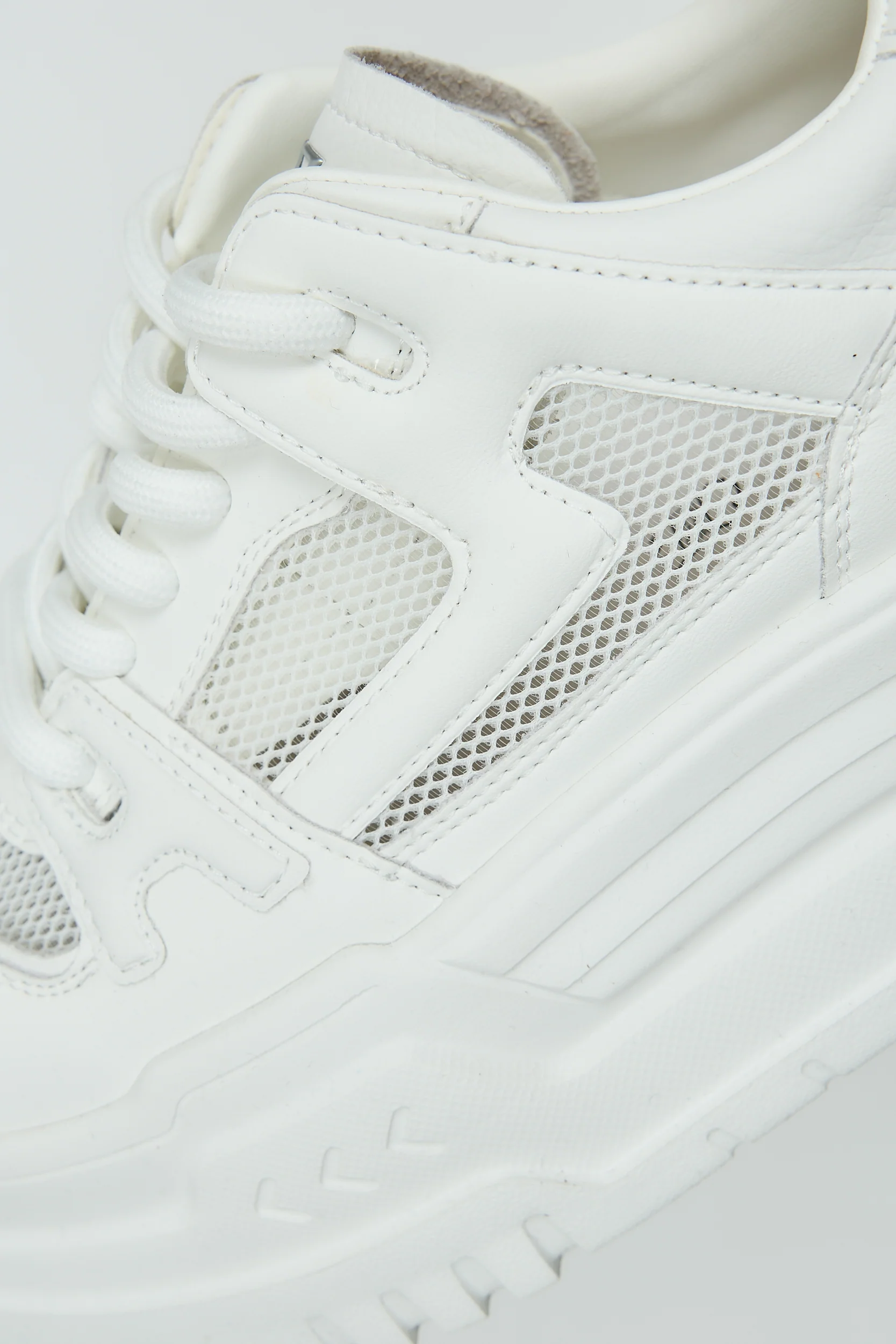 Areta White - Image 8