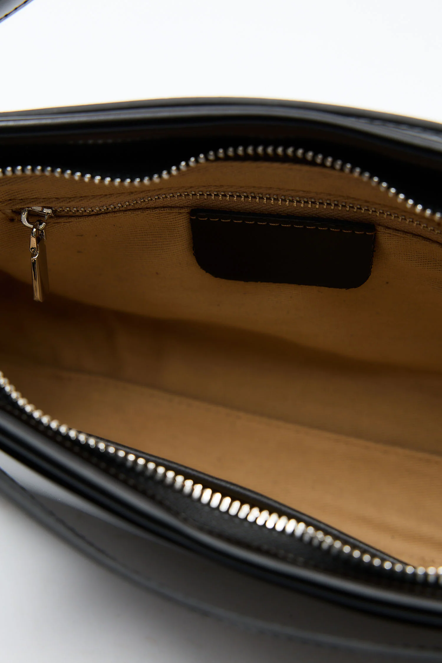 Aria Black - Image 6