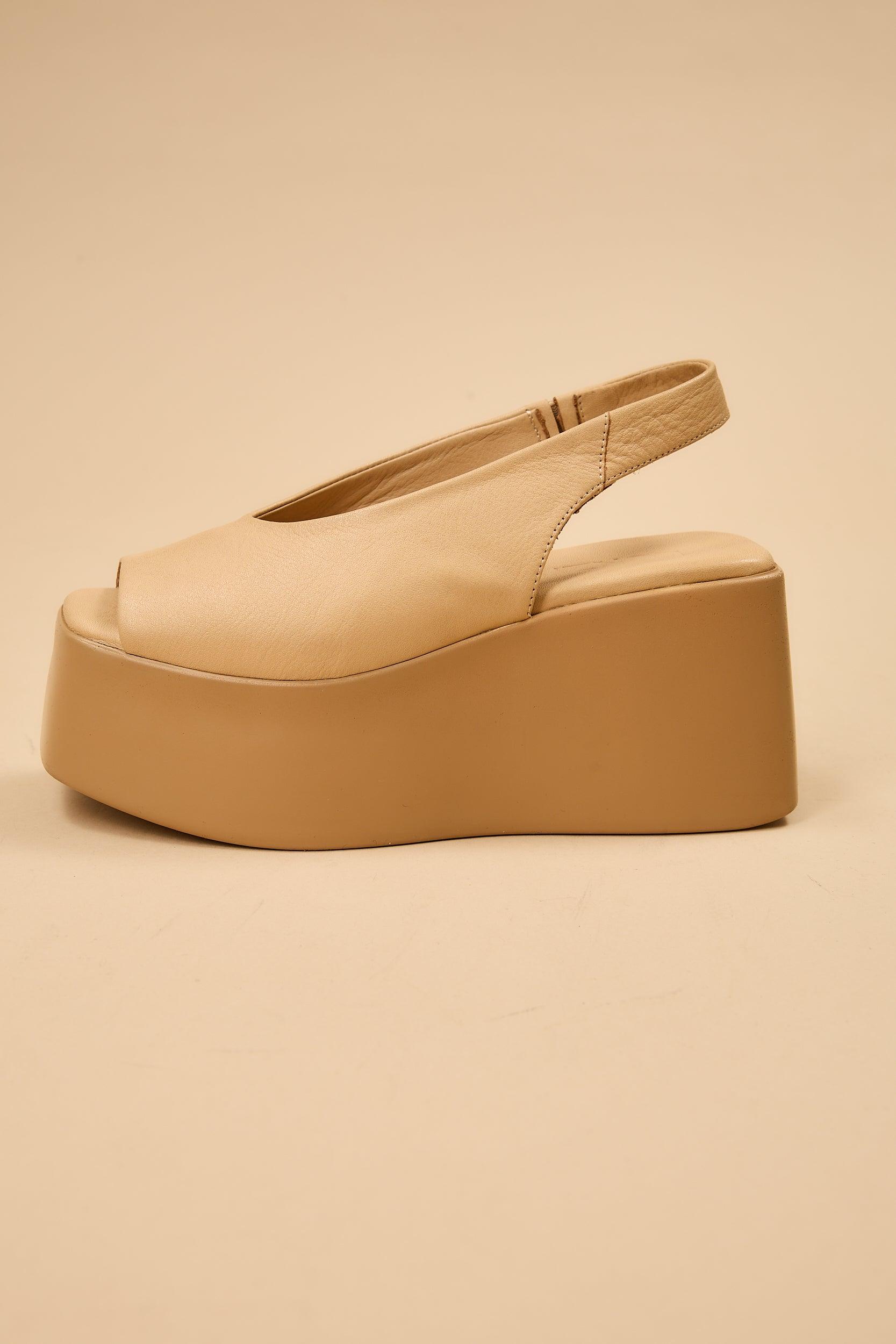 Ariadne Tan - Image 16