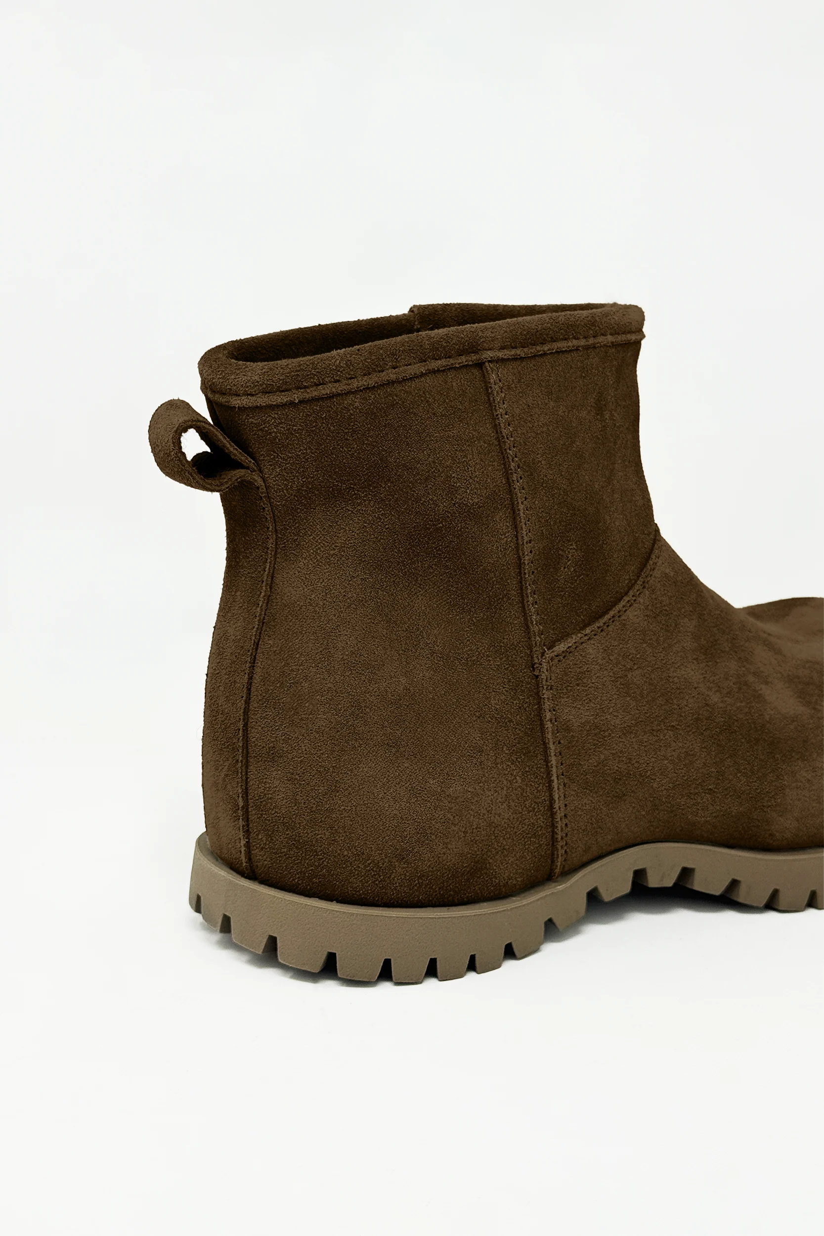 Asole Brown - Image 4