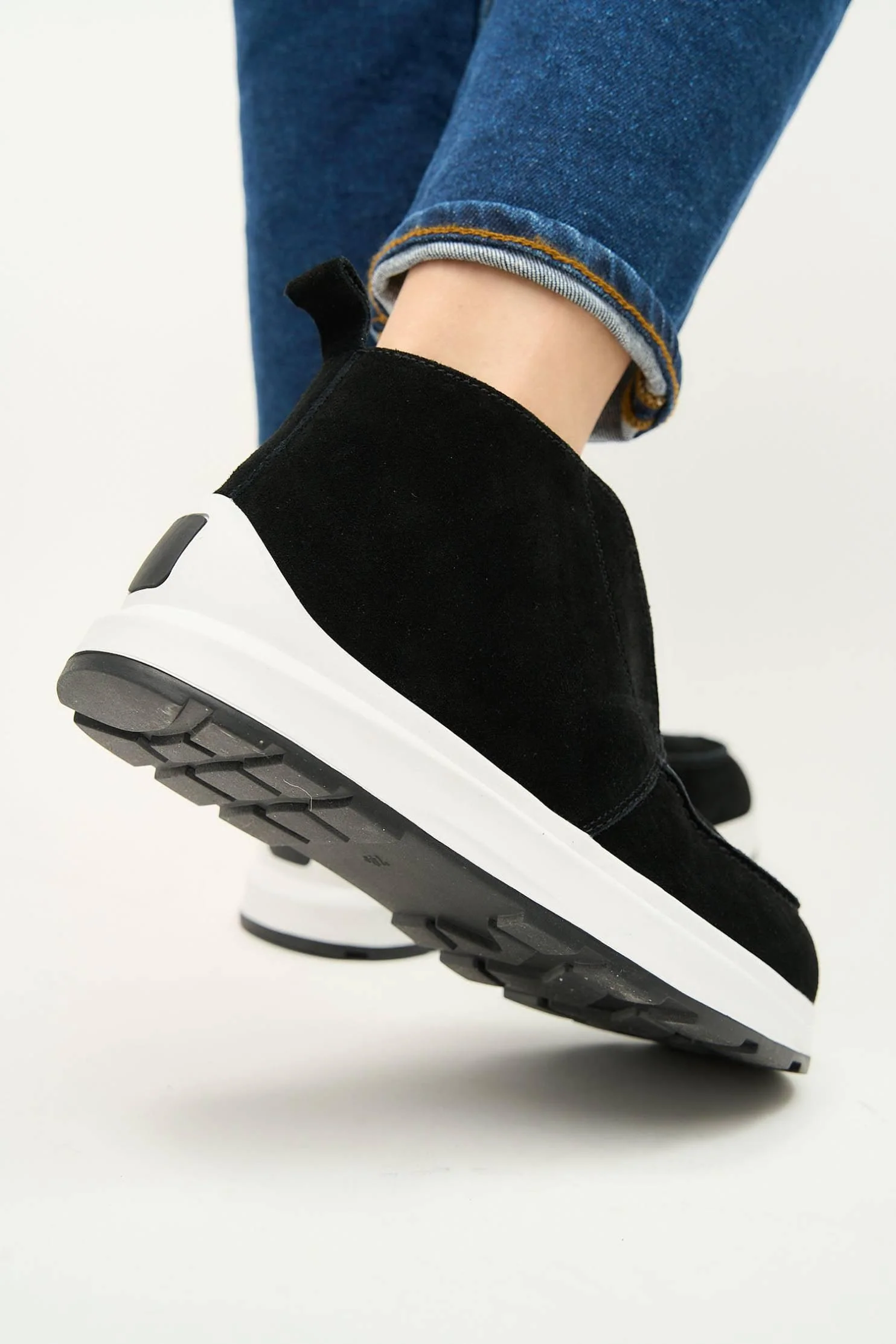 Aspen Black - Image 4