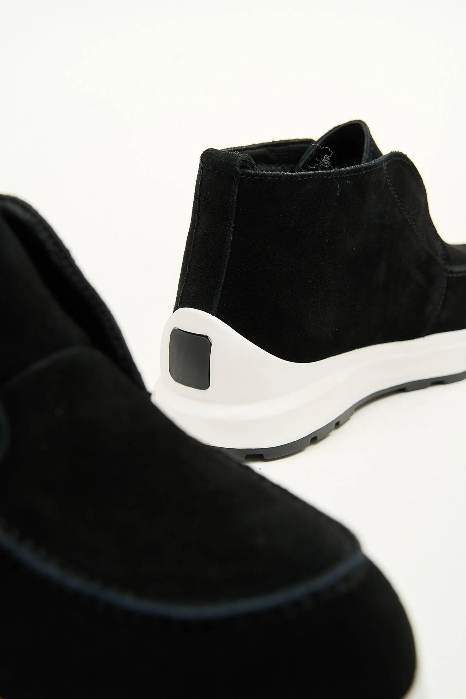 Aspen Black - Image 9