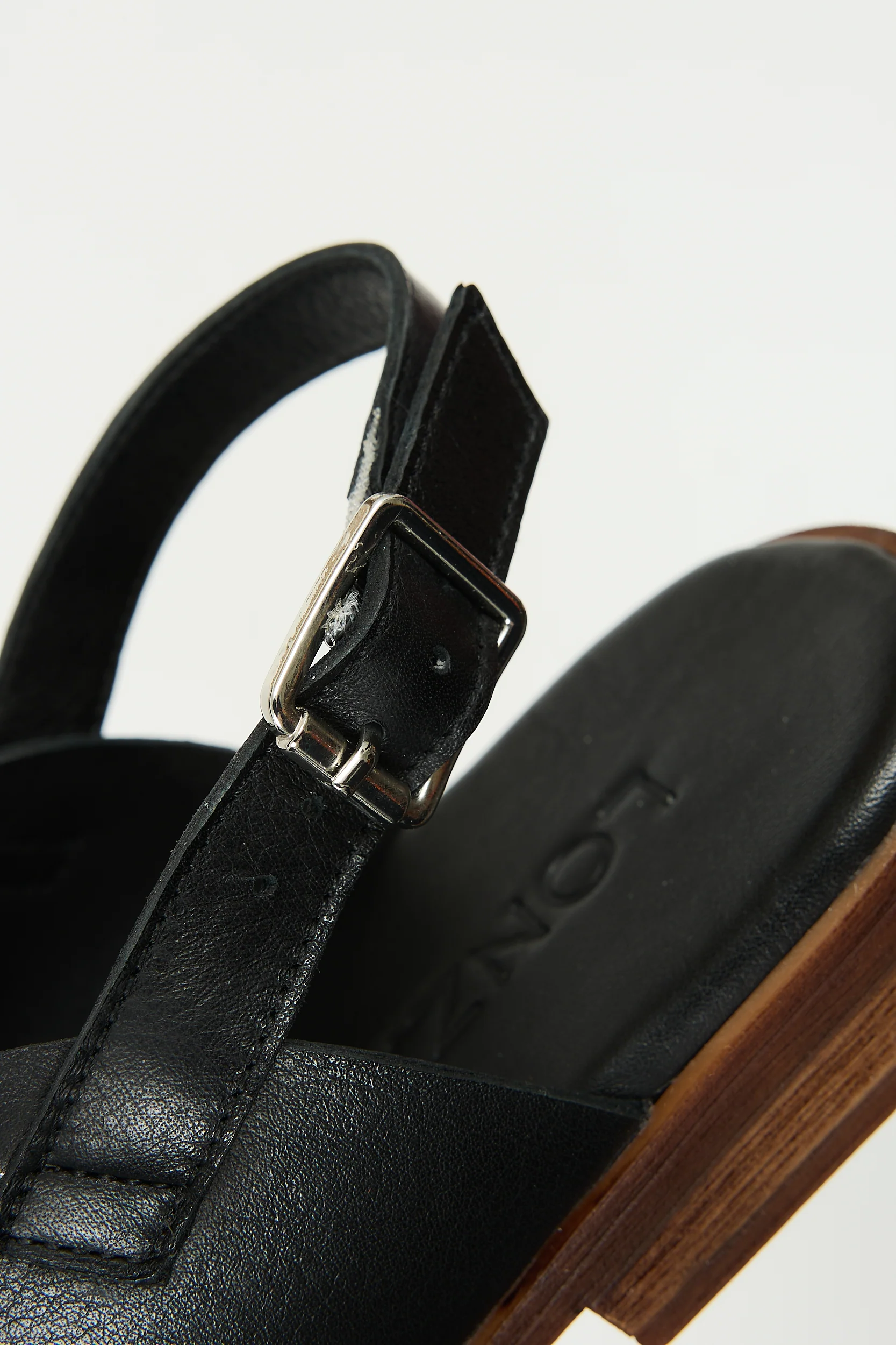 Bergen Black - Image 6