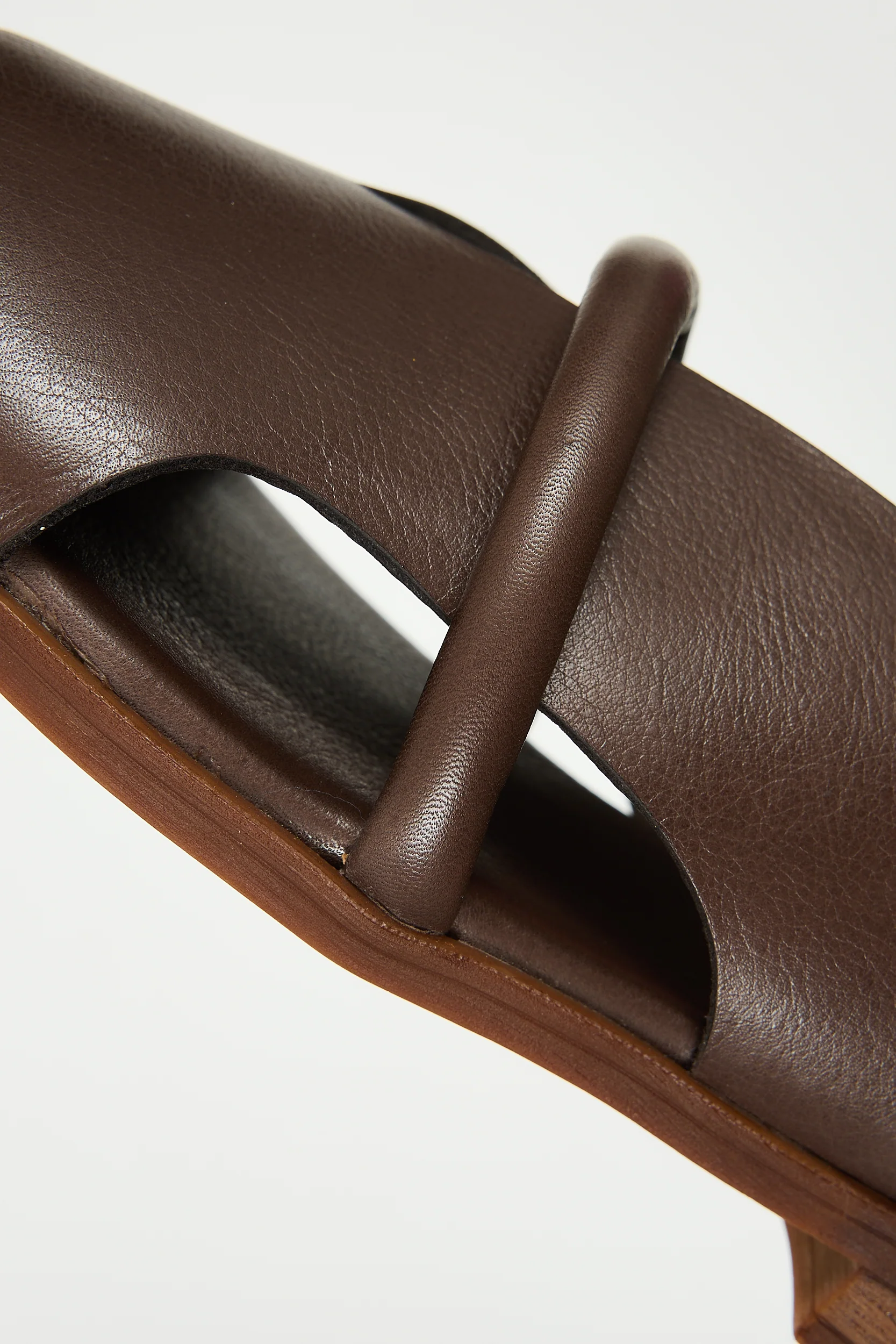 Bergen Brown - Image 6