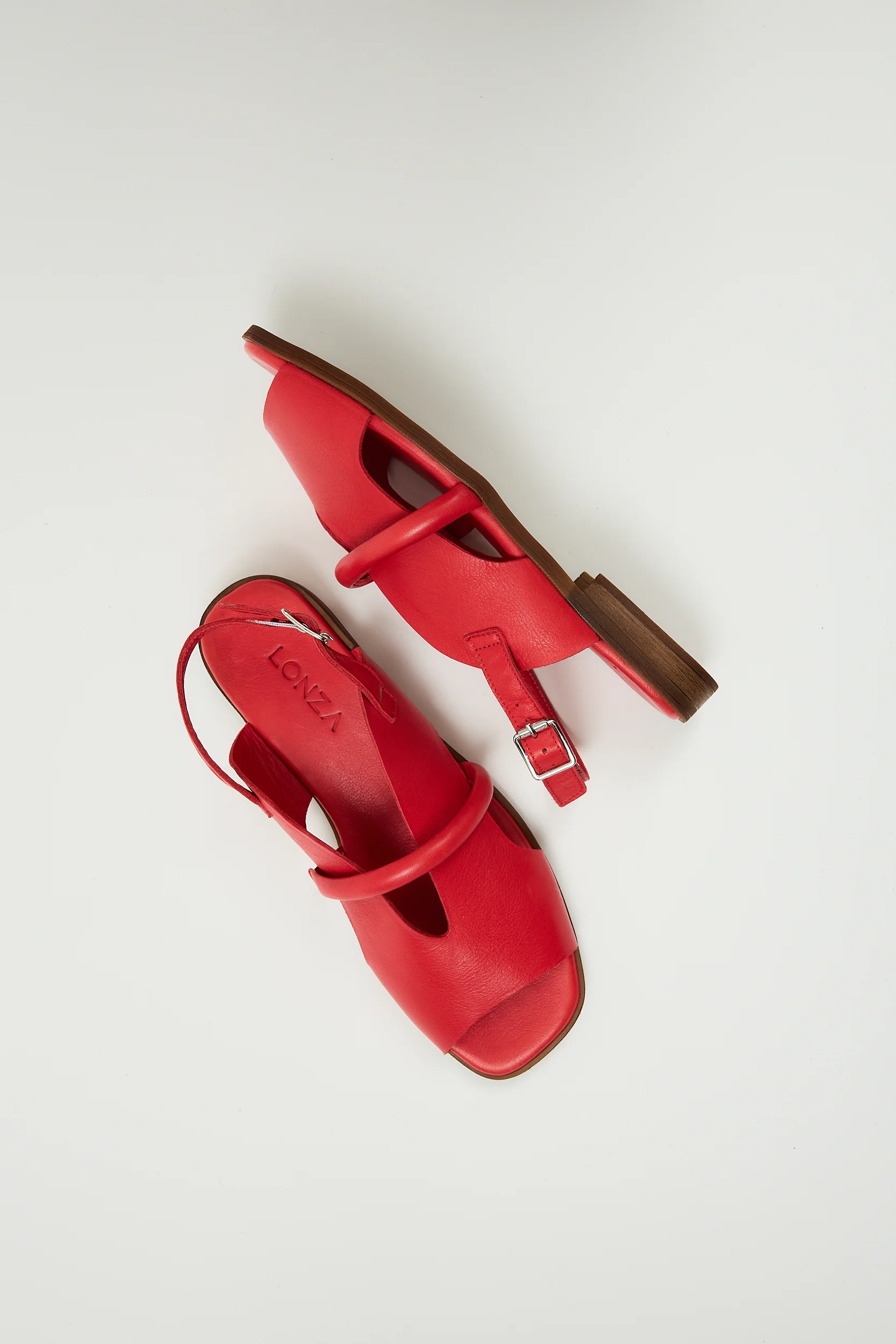 Bergen Red - Image 12
