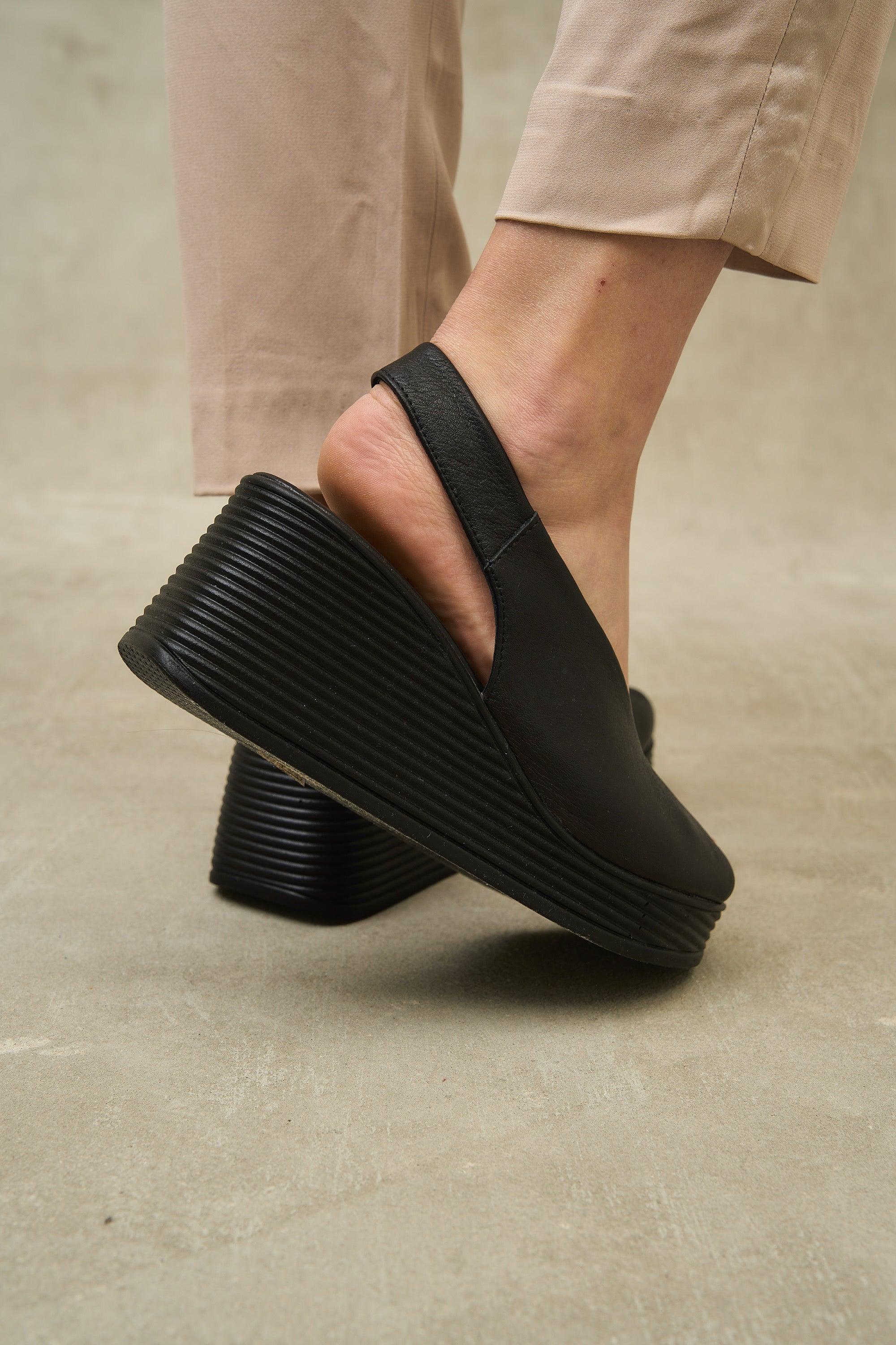 Black Sand - Beige - Image 14