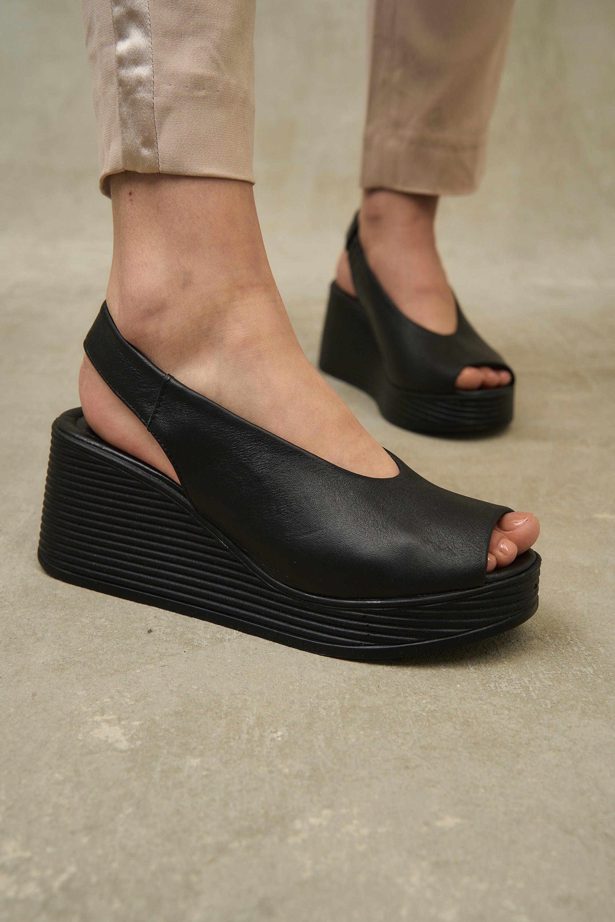 Black Sand - Beige - Image 15