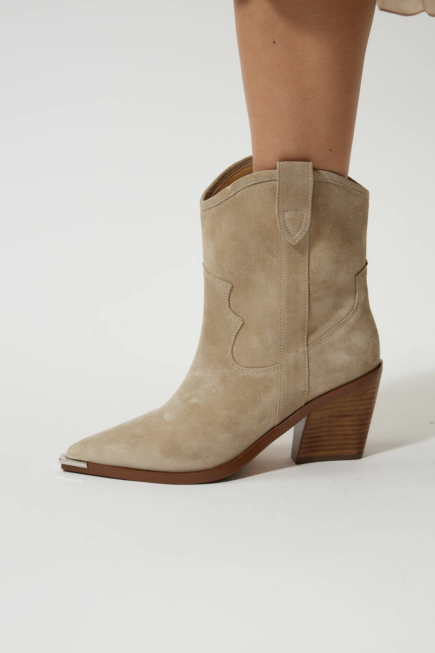 Brizo Beige - Image 13