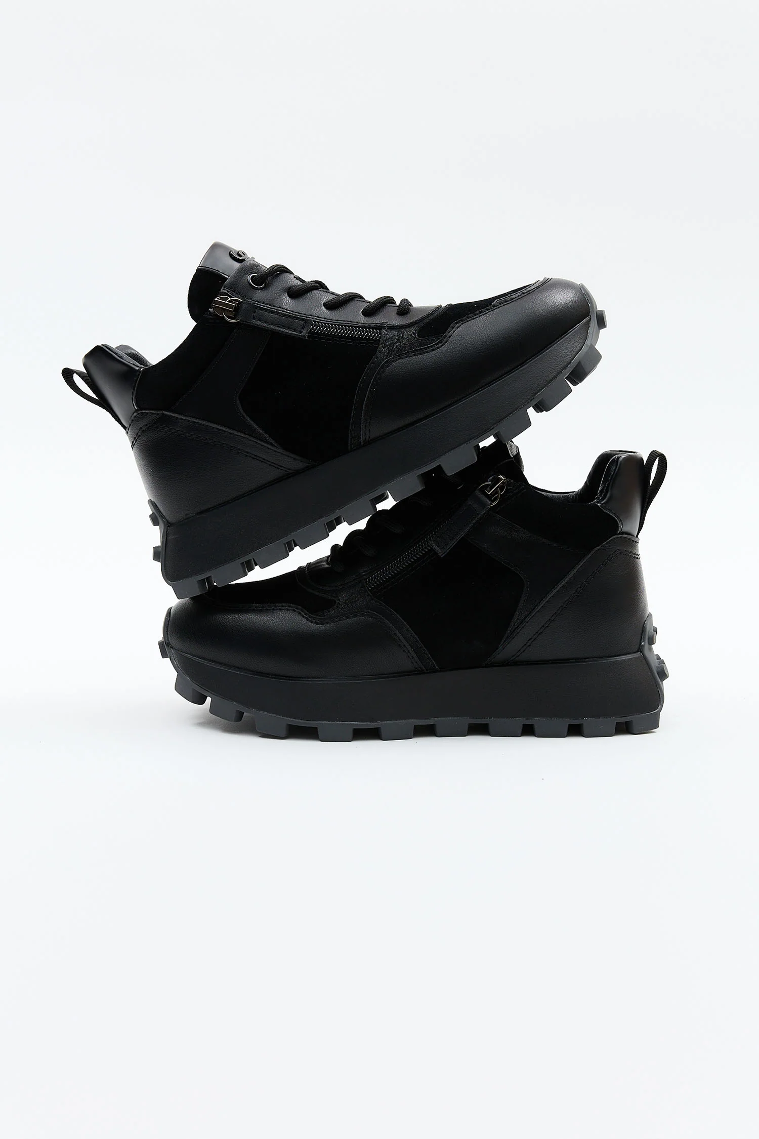 Brumelle Black - Image 4