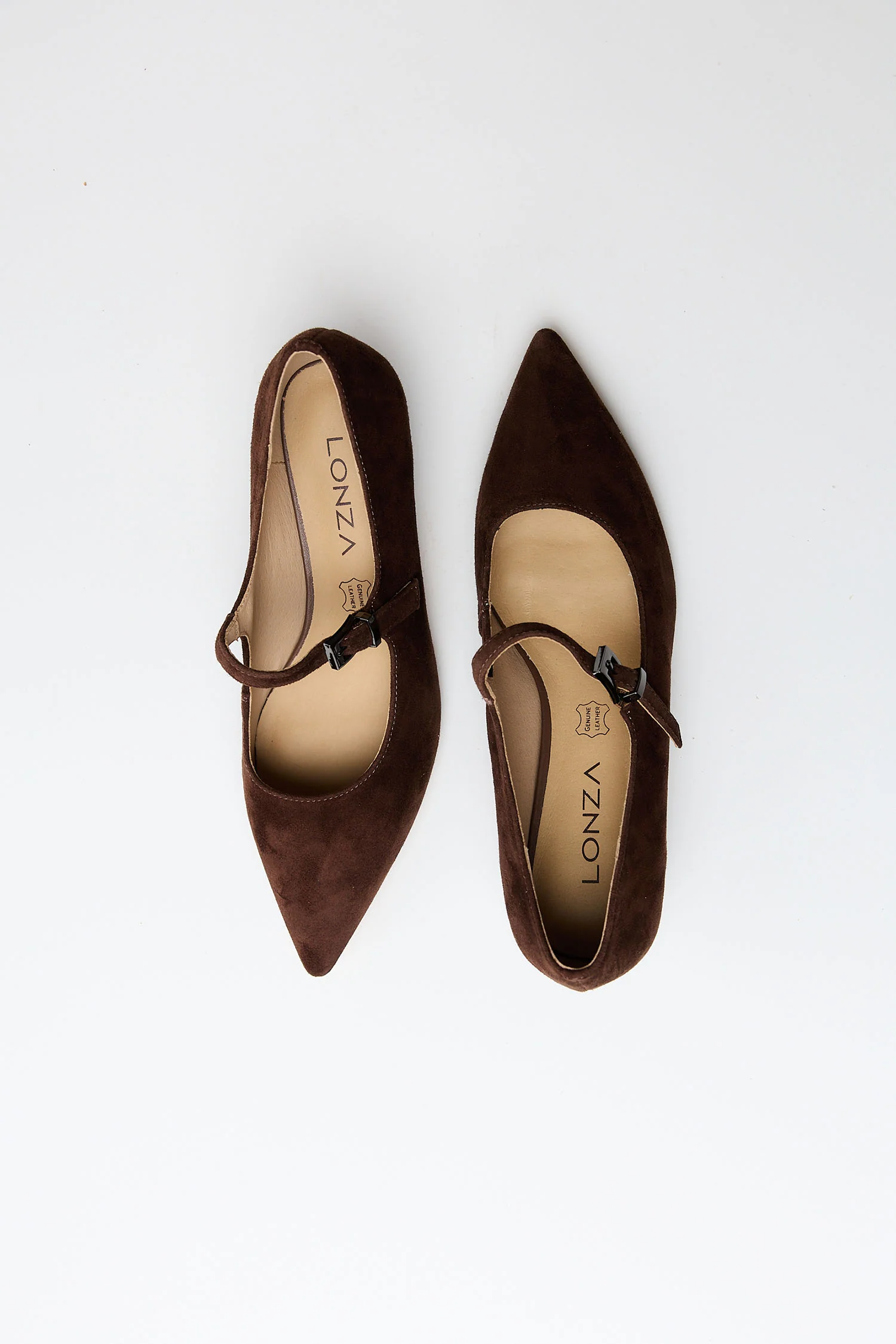Calie Brown - Image 5