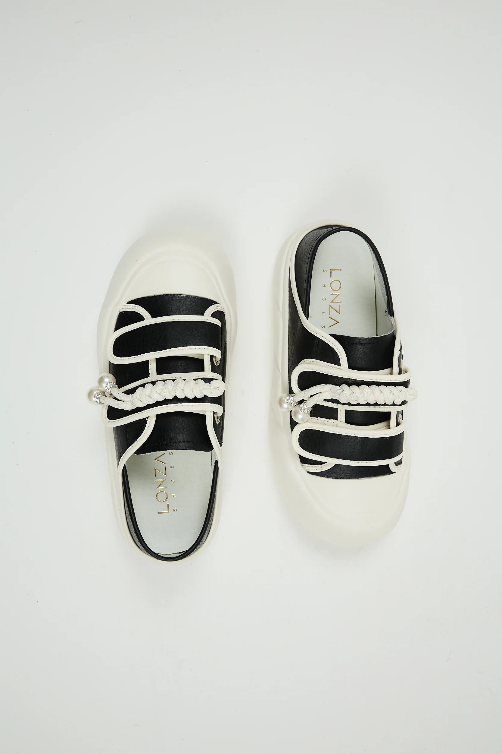 Callidora Black - Image 10