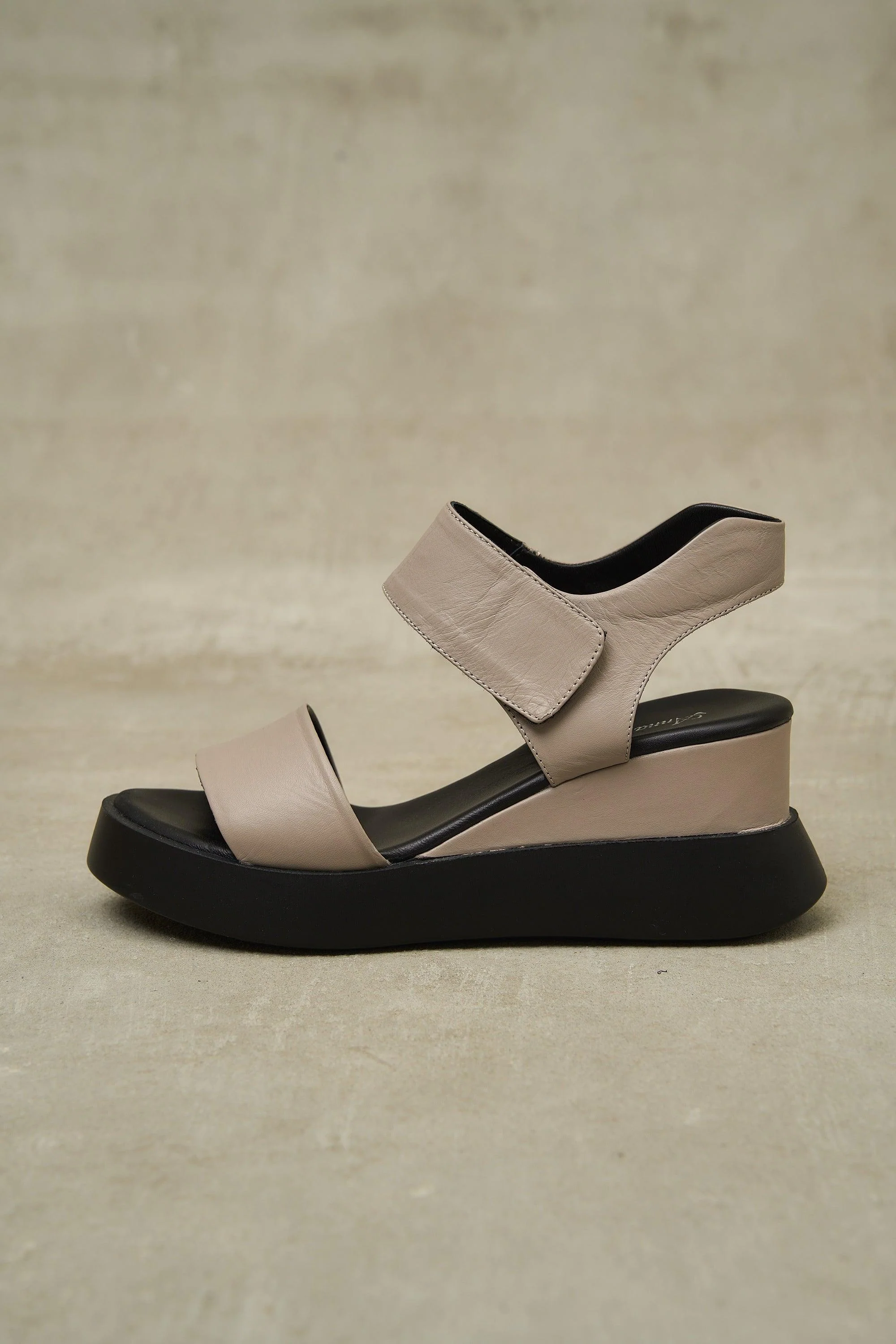 Cample Platforms - Beige - Image 7