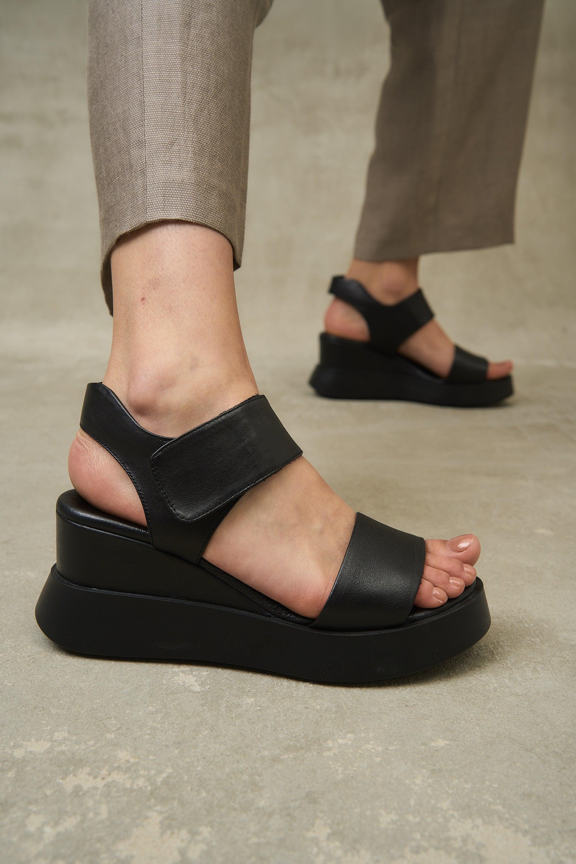 Cample Platforms - Black - Image 4
