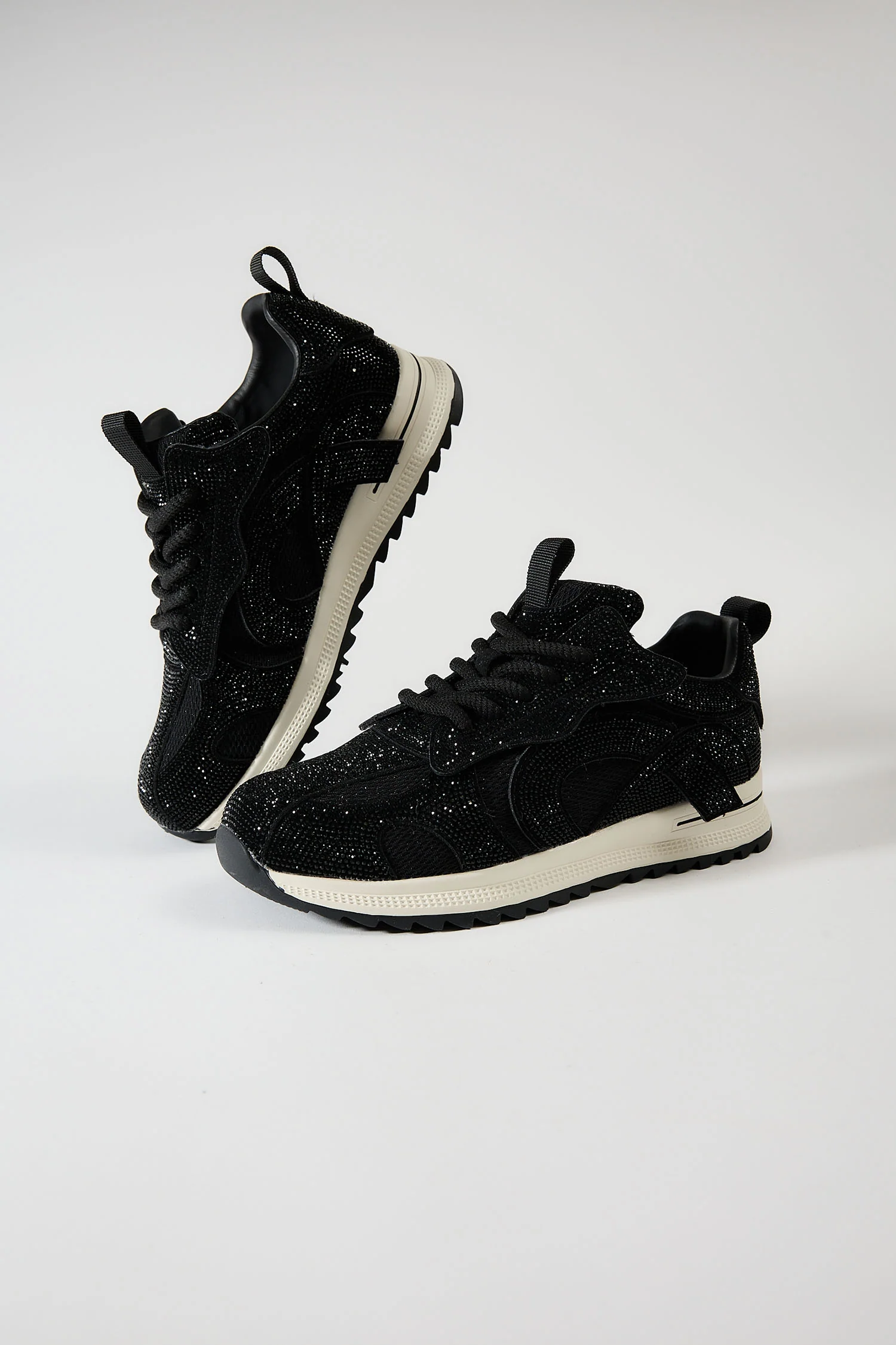 Carmel Black - Image 2