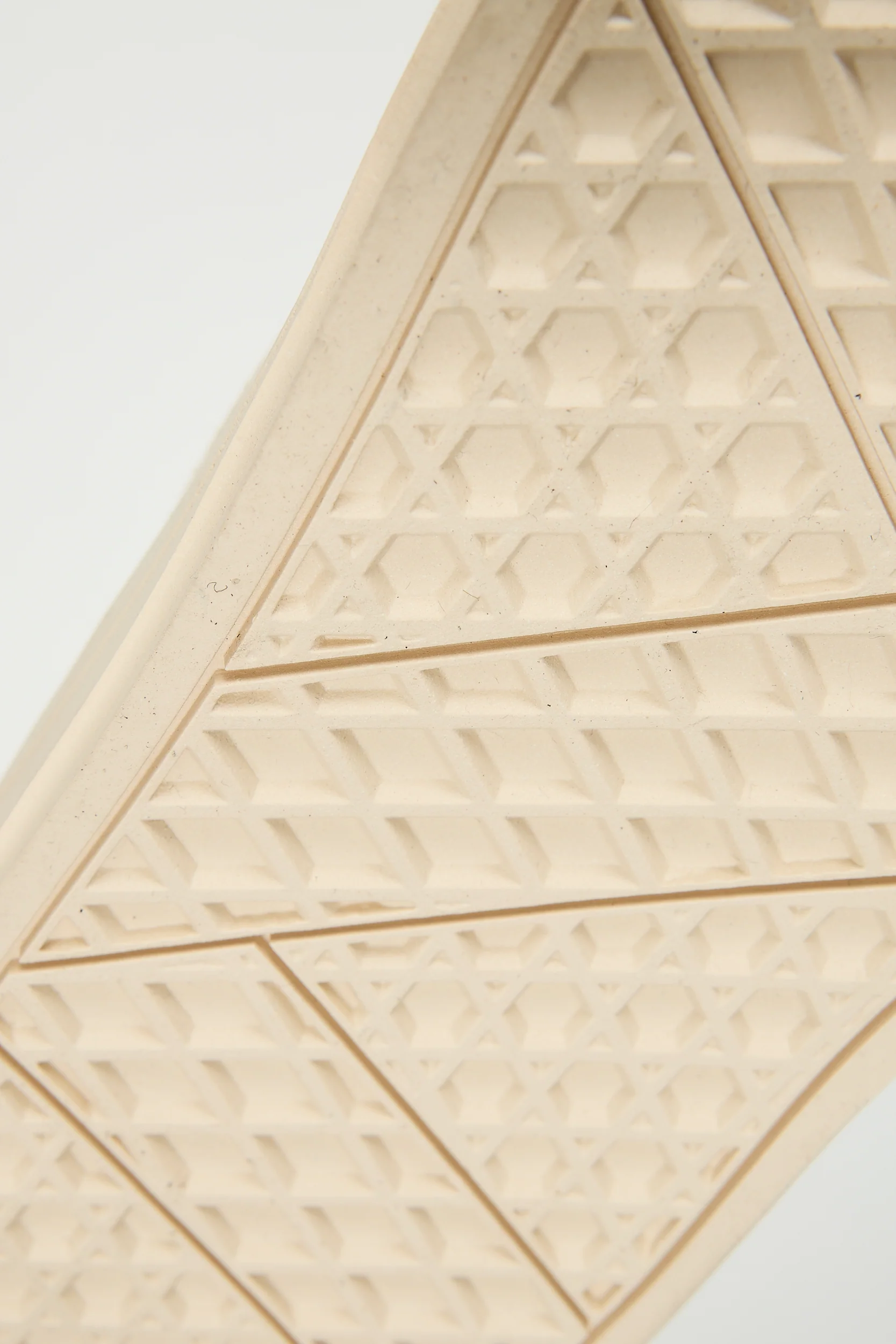Cathie Beige - Image 17
