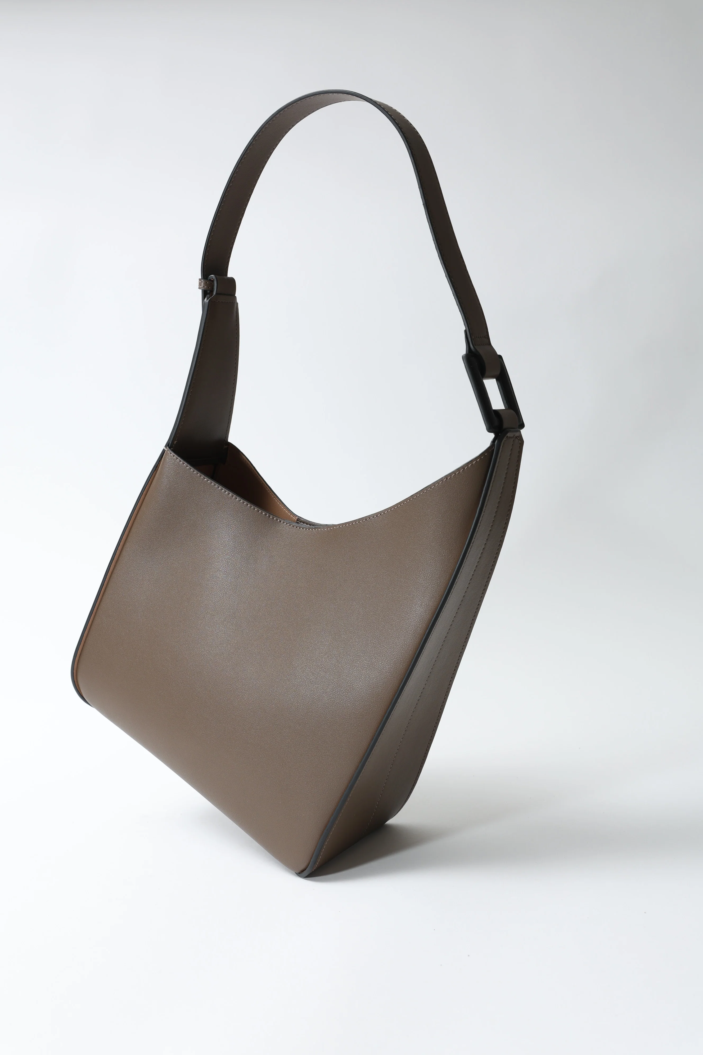 Chara Beige - Image 5