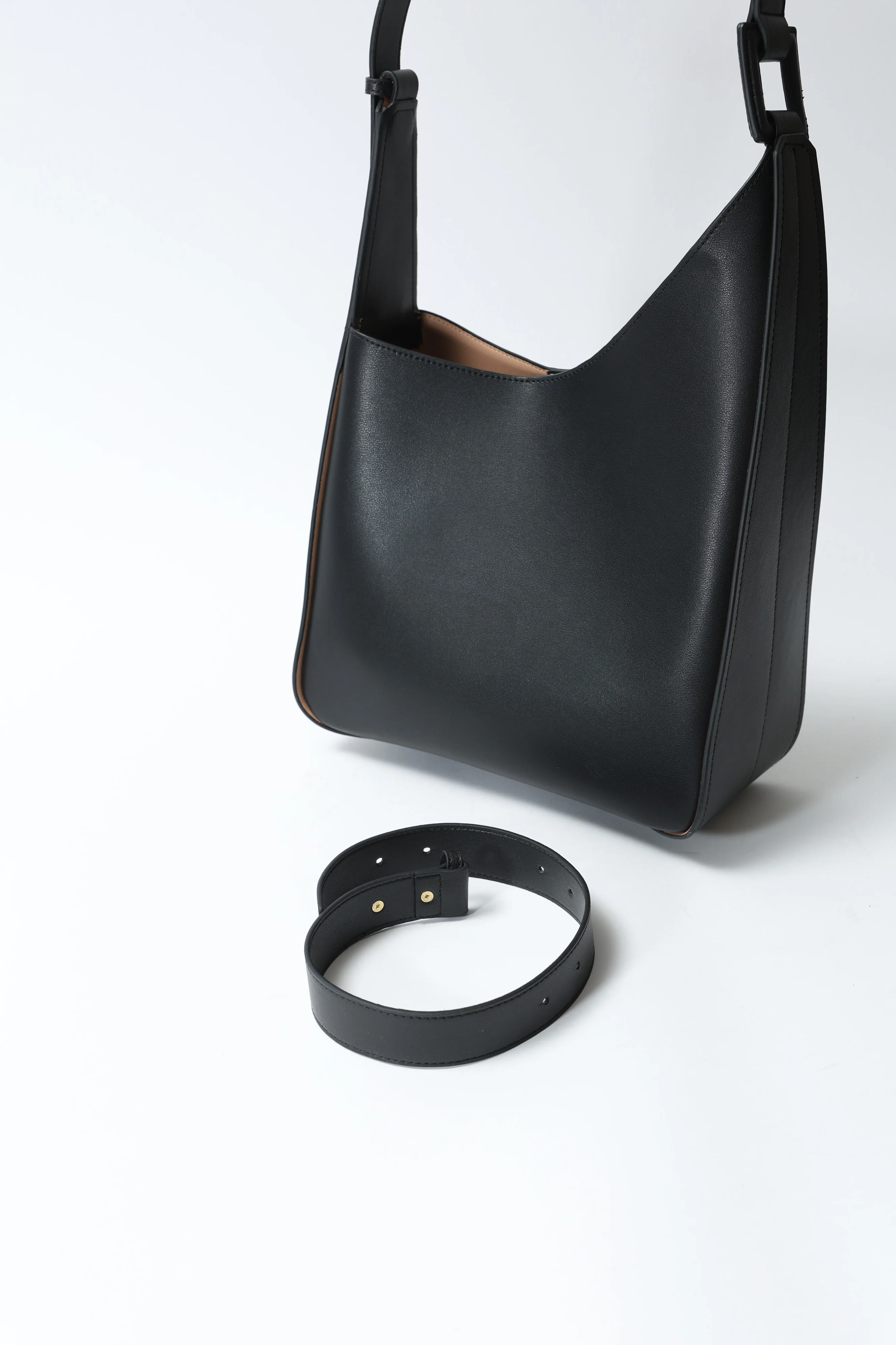 Chara Black - Image 11