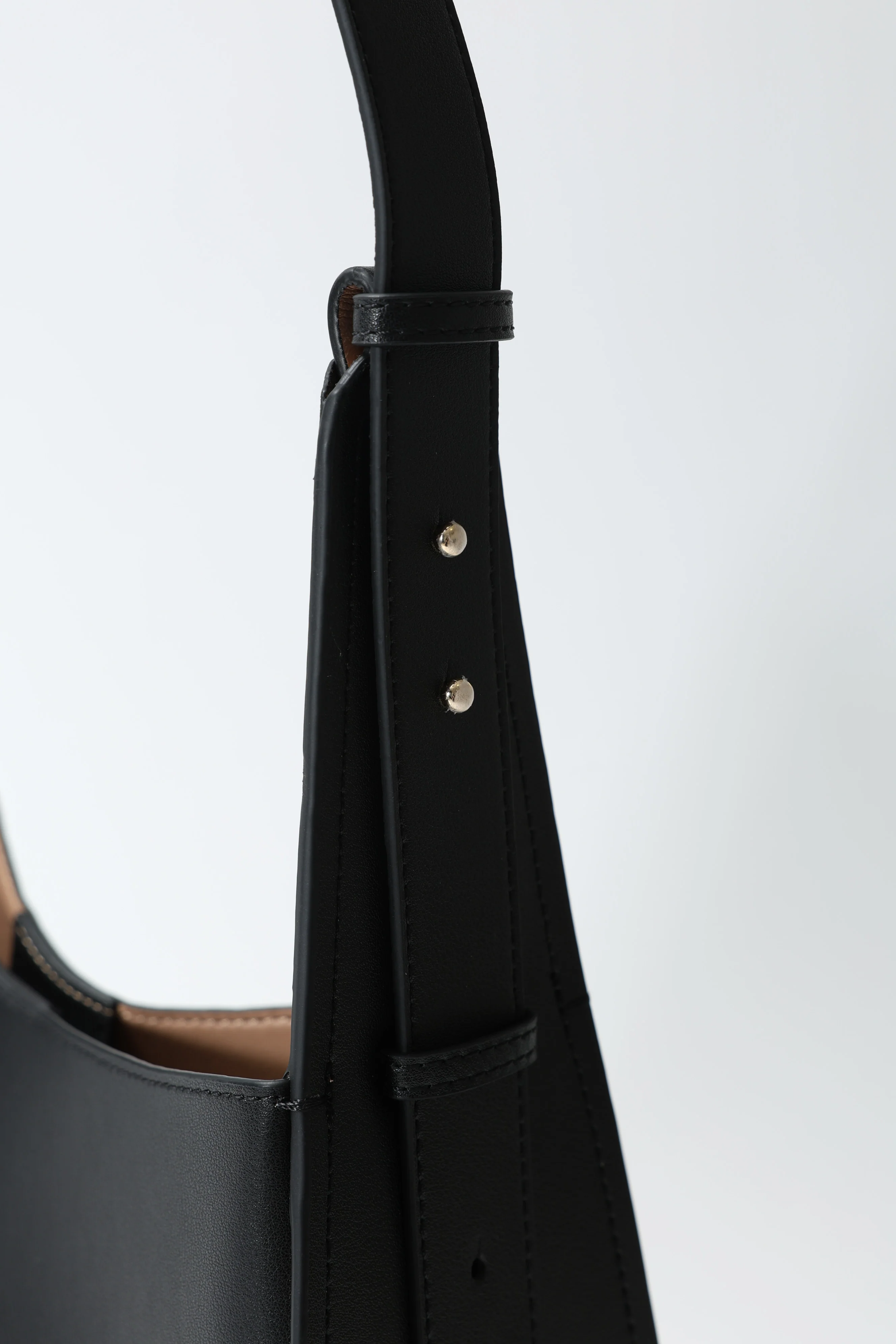 Chara Black - Image 4