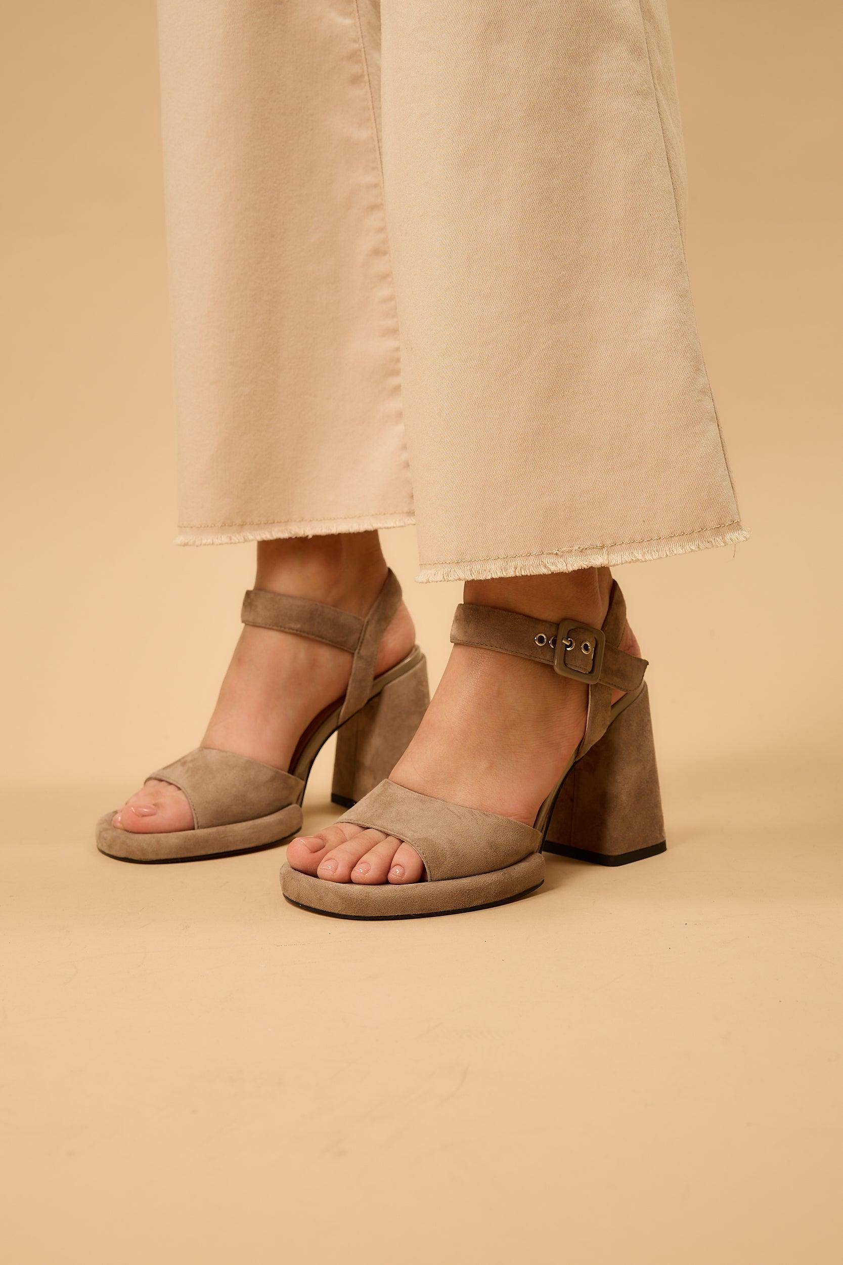 Chiara Suede Capuchino - Image 3