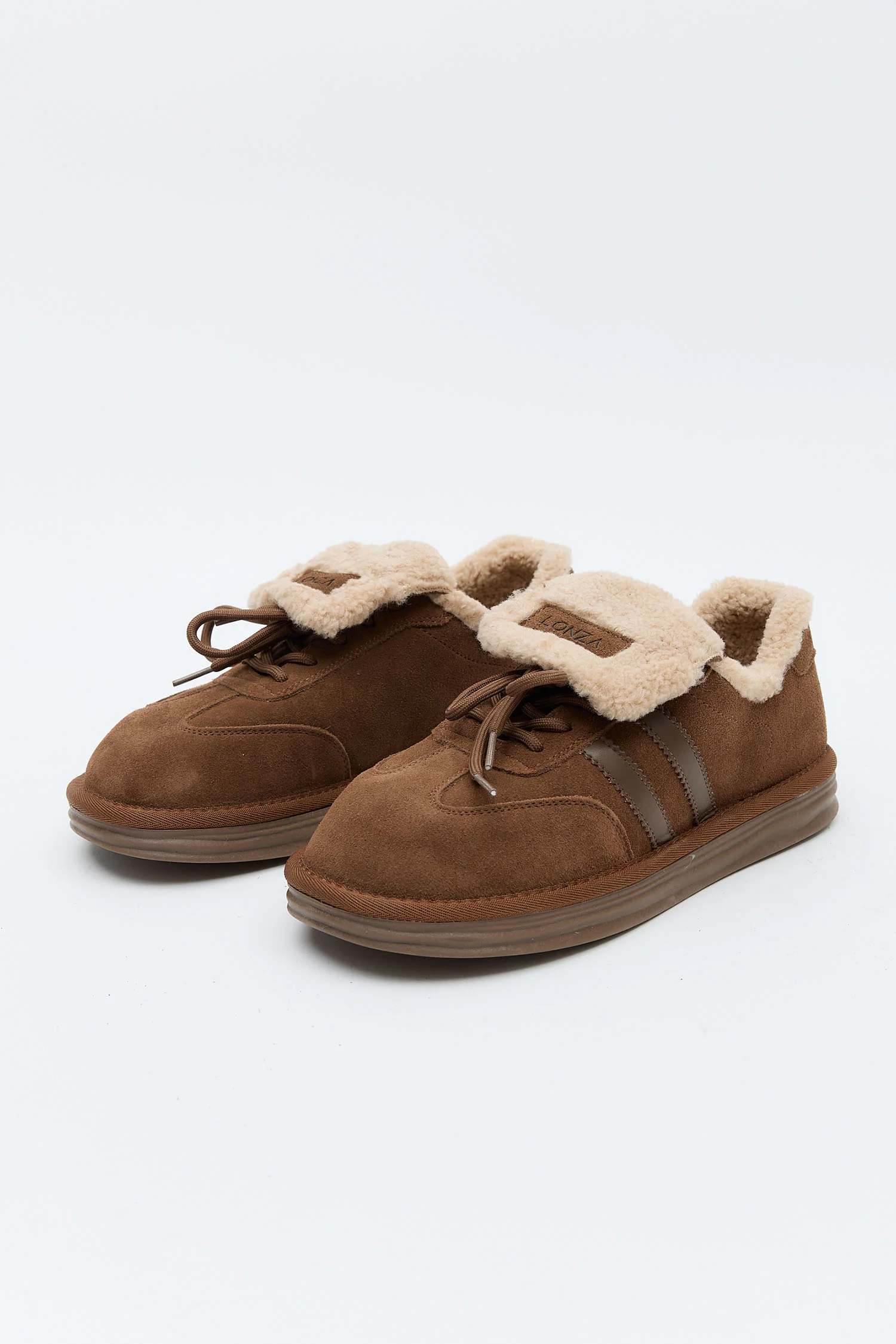 Claryn Brown - Image 4