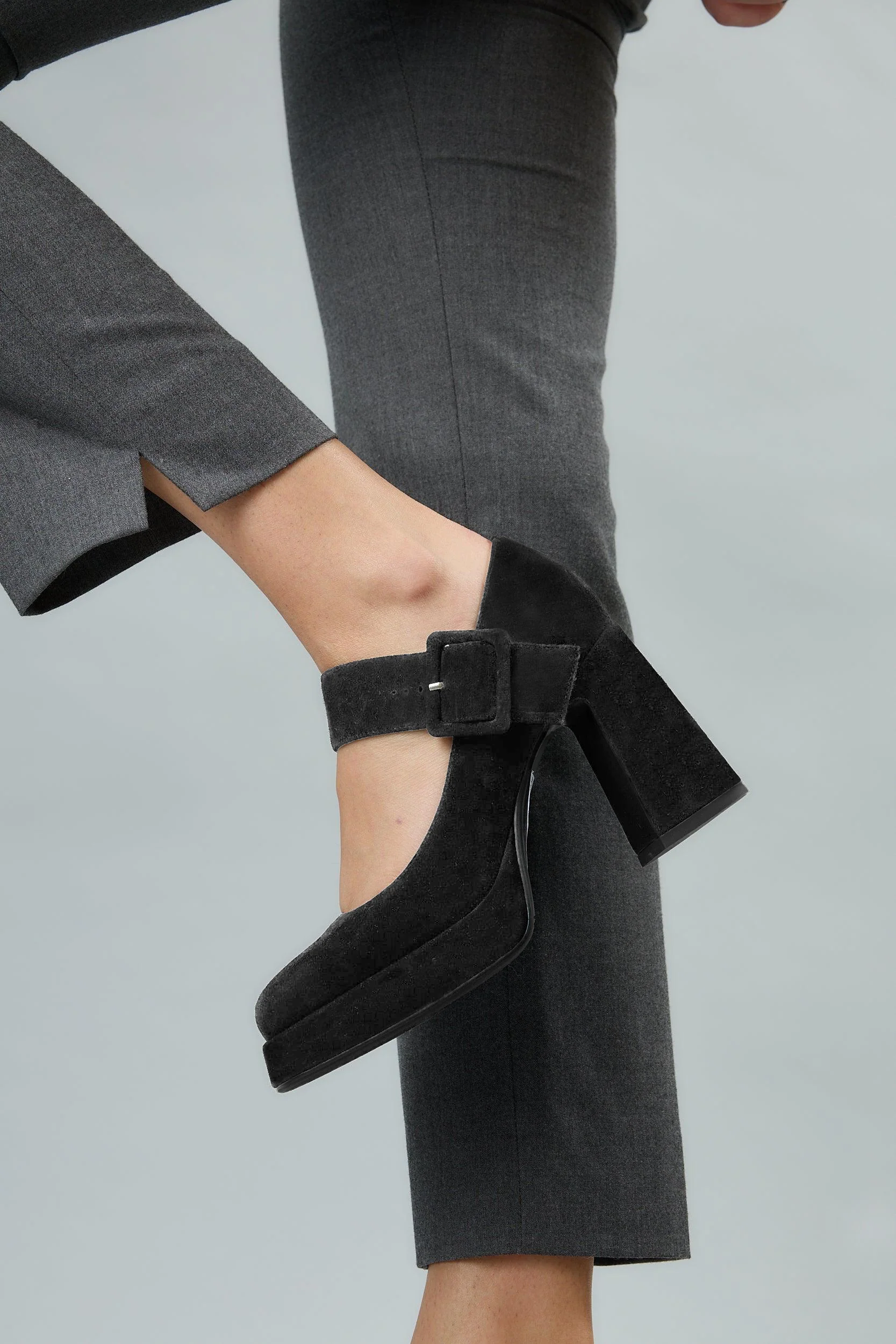 Claudia Black Suede - Image 6