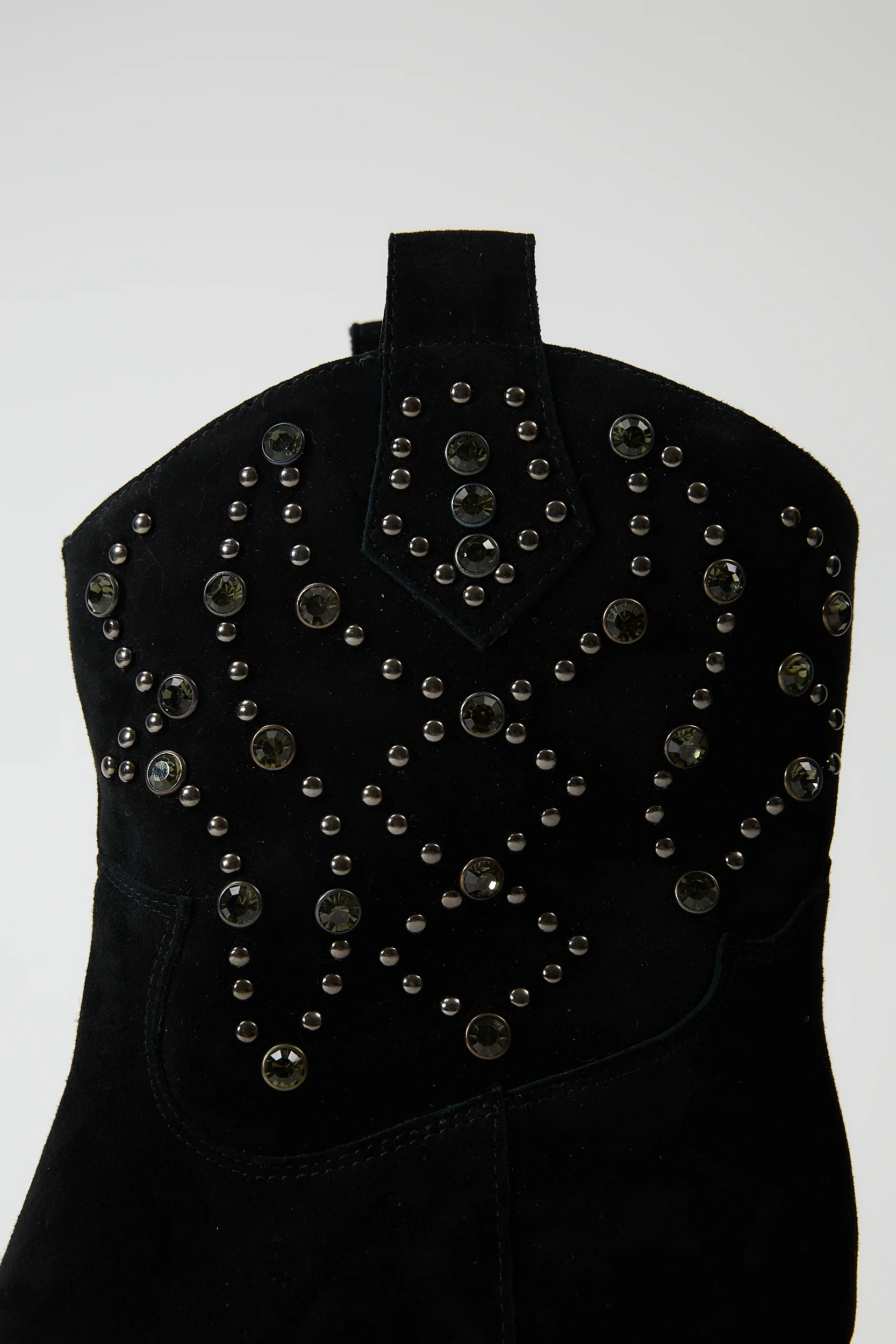 Clotho Black - Image 5