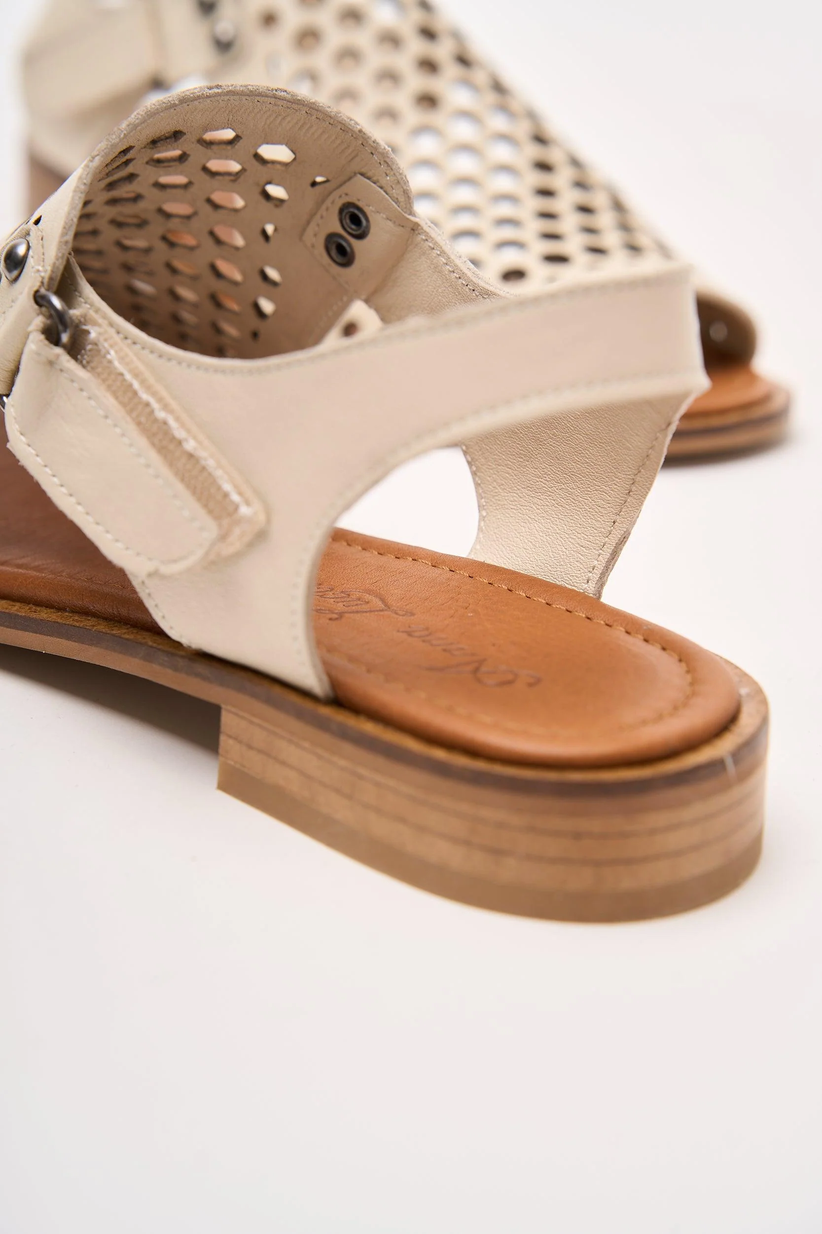Comfelle Beige - Image 8