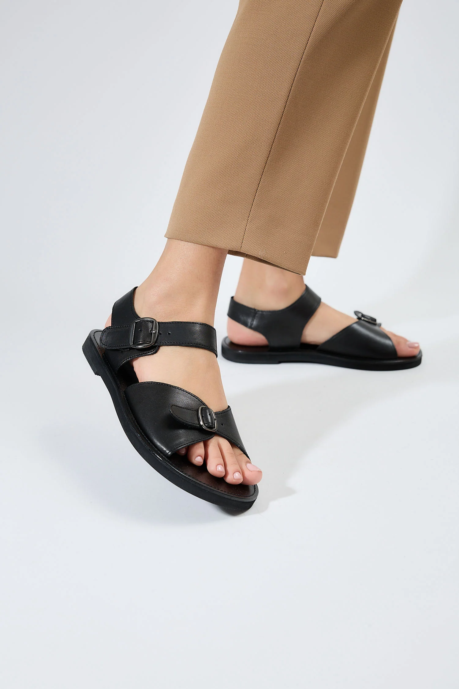 Constance Black - Image 13